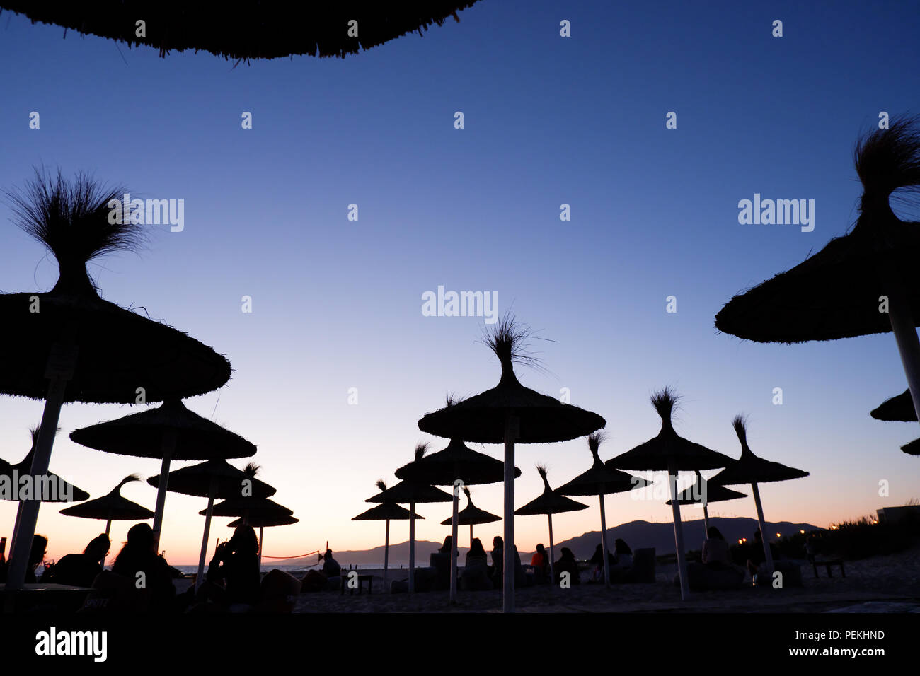 Le coucher du soleil, Zahara de los Atunes, Andalousie. Banque D'Images