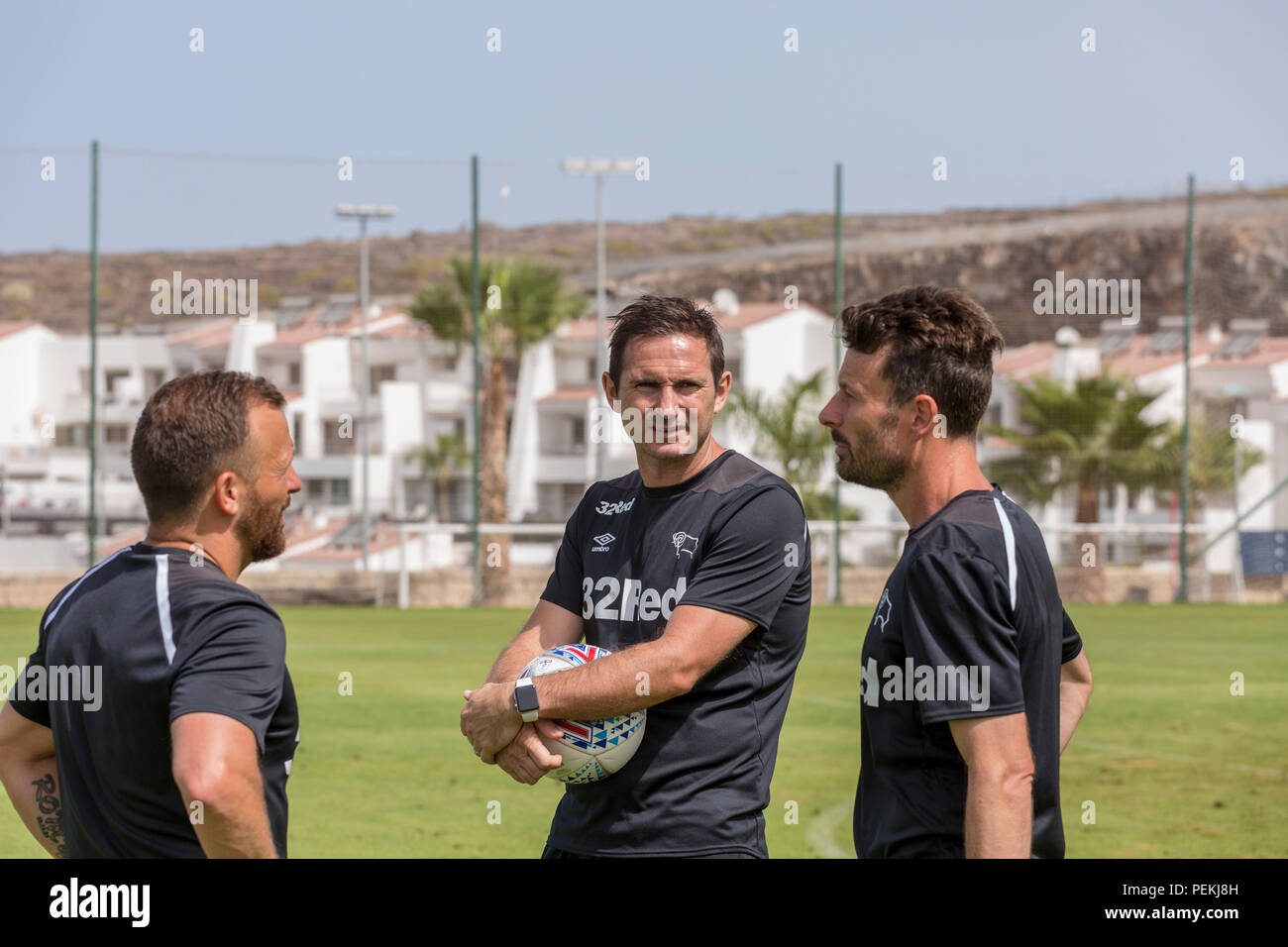 Frank James Lampard, OBE, manager de Derby County Football Club, avec Chris Jones, Jody Morris lors de la formation pré saison à Ténérife Banque D'Images