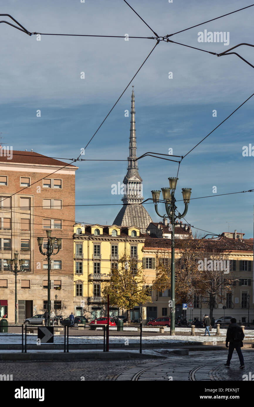 La Mole Antonelliana de la Piazza Carlo Emanuele II, Turin Banque D'Images