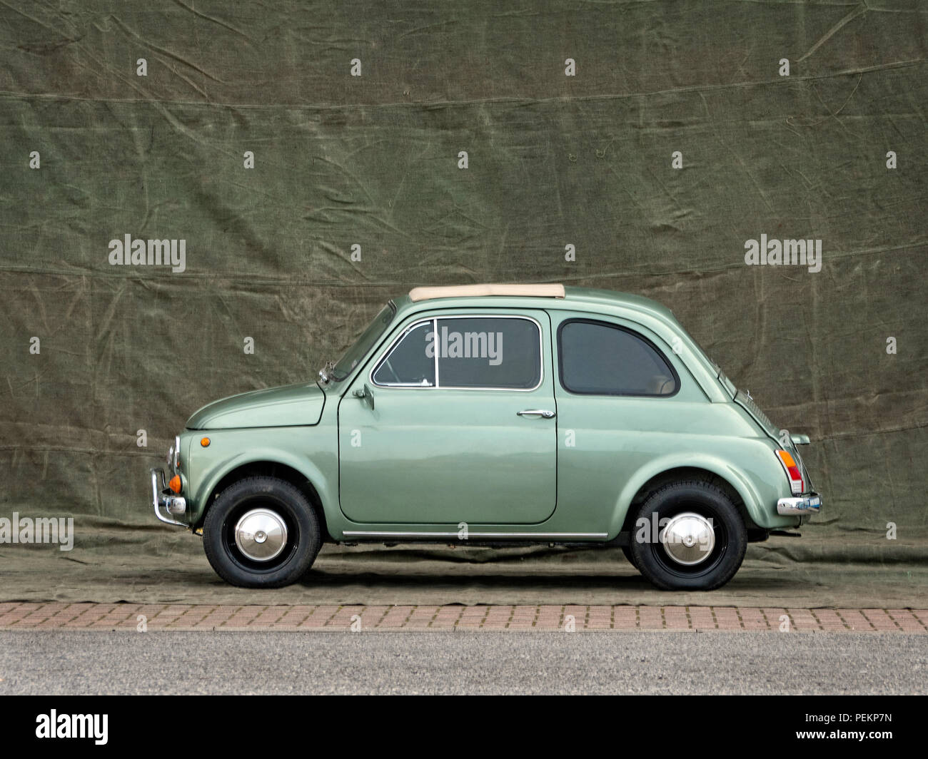 1966 Fiat 500 Banque D'Images