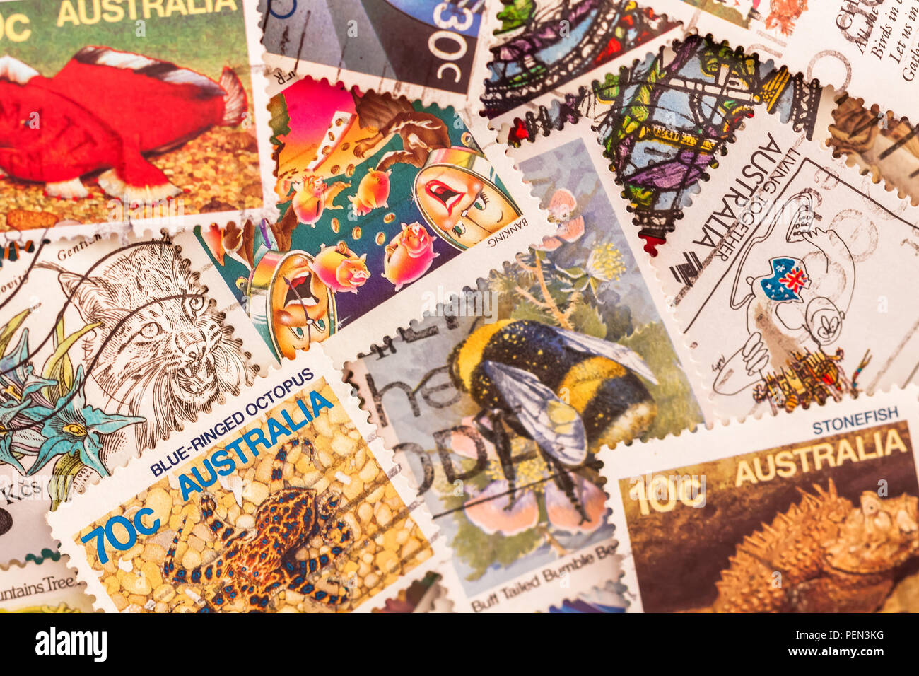 Collection de timbres assortis Banque D'Images