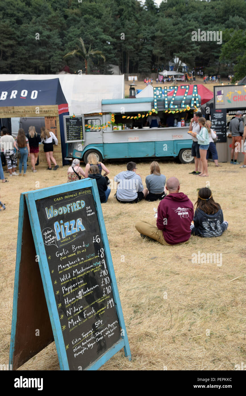 Henham Park Latitude Festival, Suffolk, UK, juillet 2018. L'un des nombreux endroits pour manger. Banque D'Images