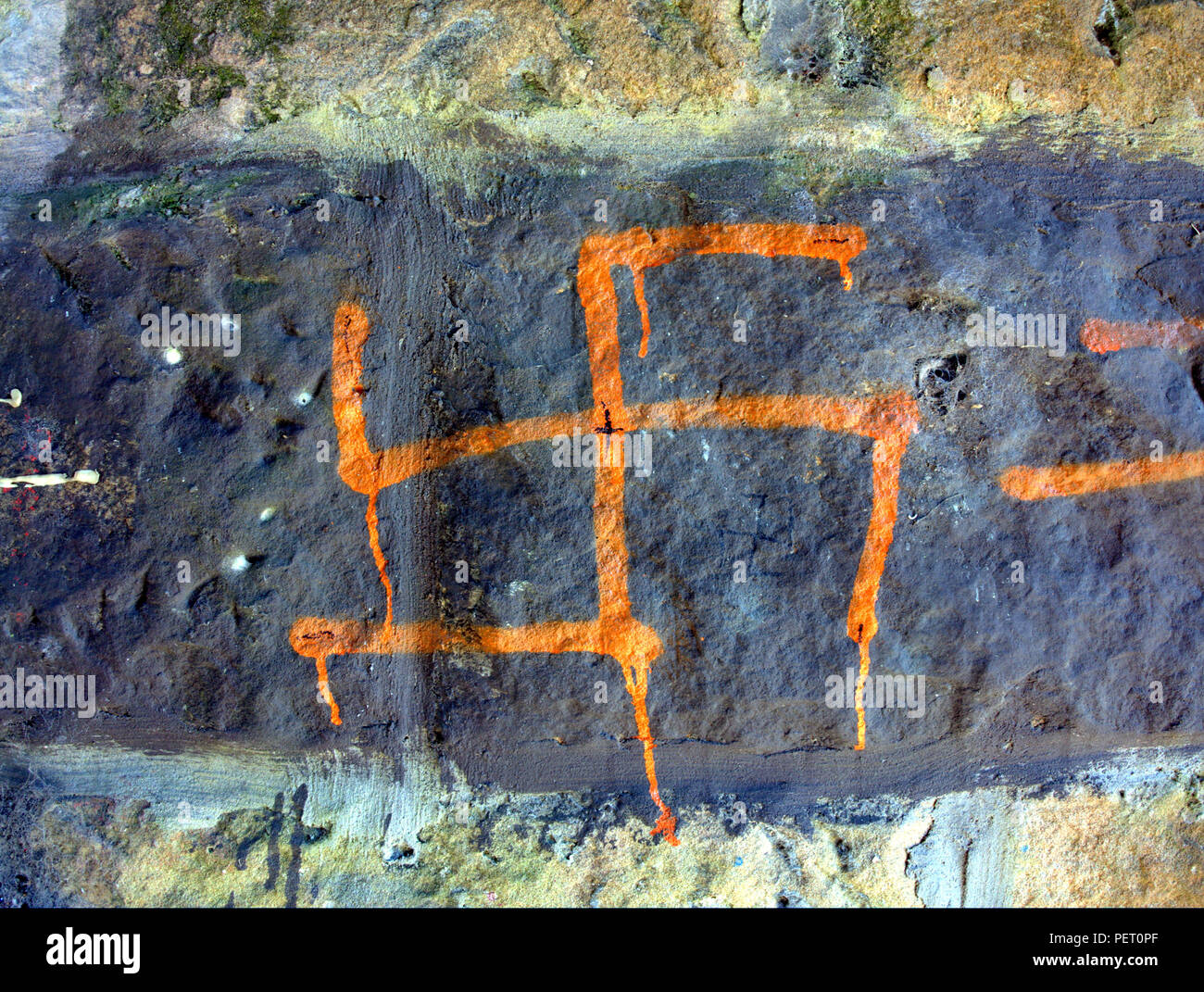 Svastika le national-socialisme allemand nazi type graffiti sur l'art de mur Banque D'Images