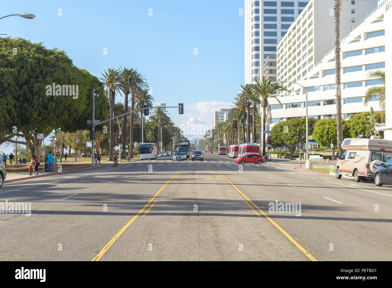 Route en Californie par temps ensoleillé Banque D'Images