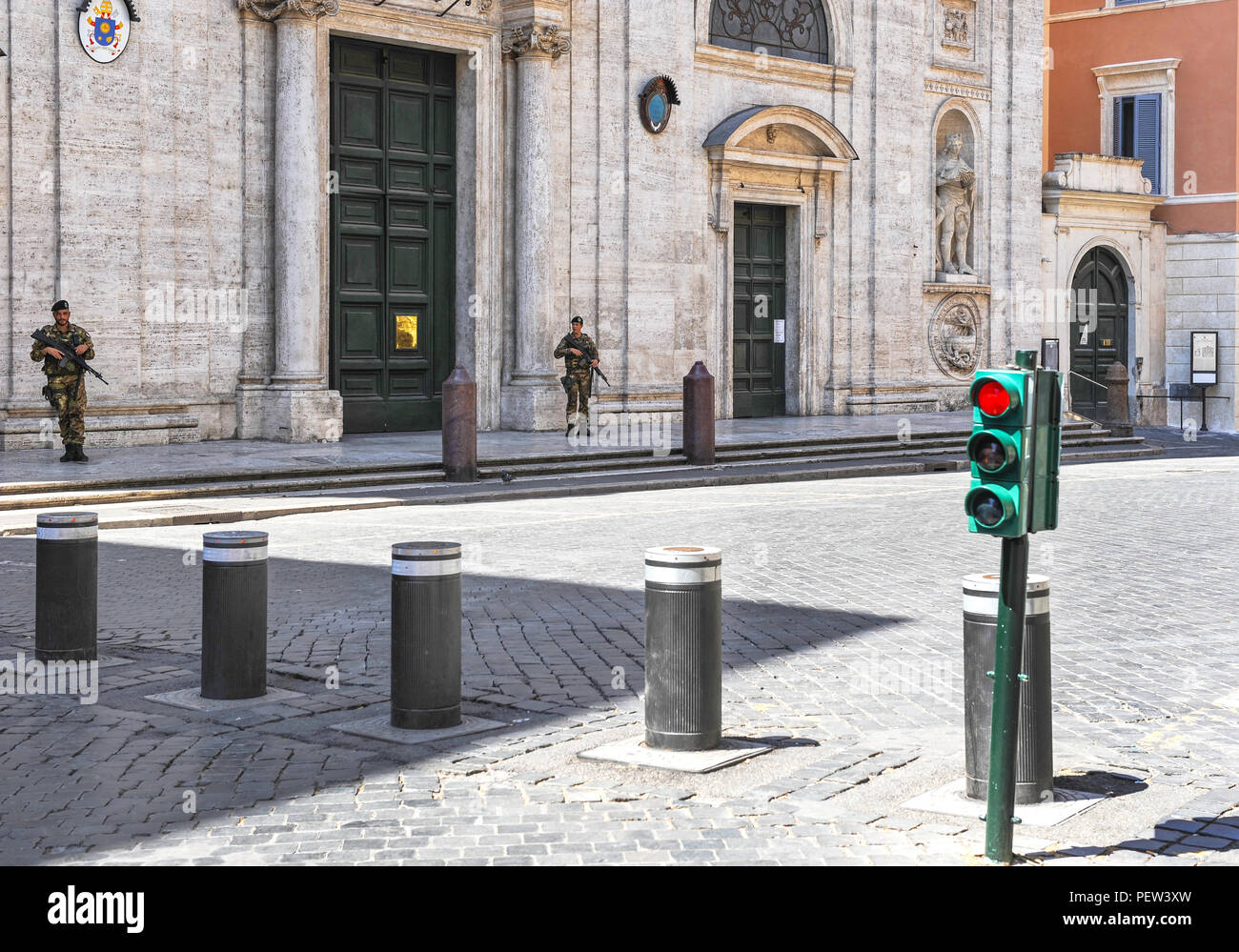 Transport électronique barrière sur les rues de la ville. Rome Banque D'Images