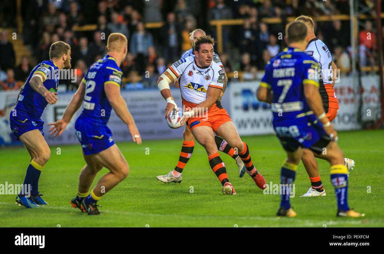 17 août 2018 , Mend-A-tuyau Jungle, Angleterre ; Betfred Super League Super8's, Castleford Tigers v Warrington Wolves ; Grant Millington de Castleford T Banque D'Images