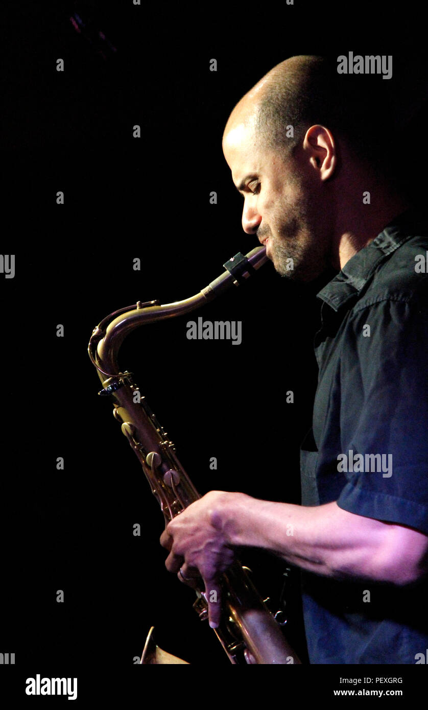 Saxophoniste Zak Barrett au London's Club 606 Banque D'Images