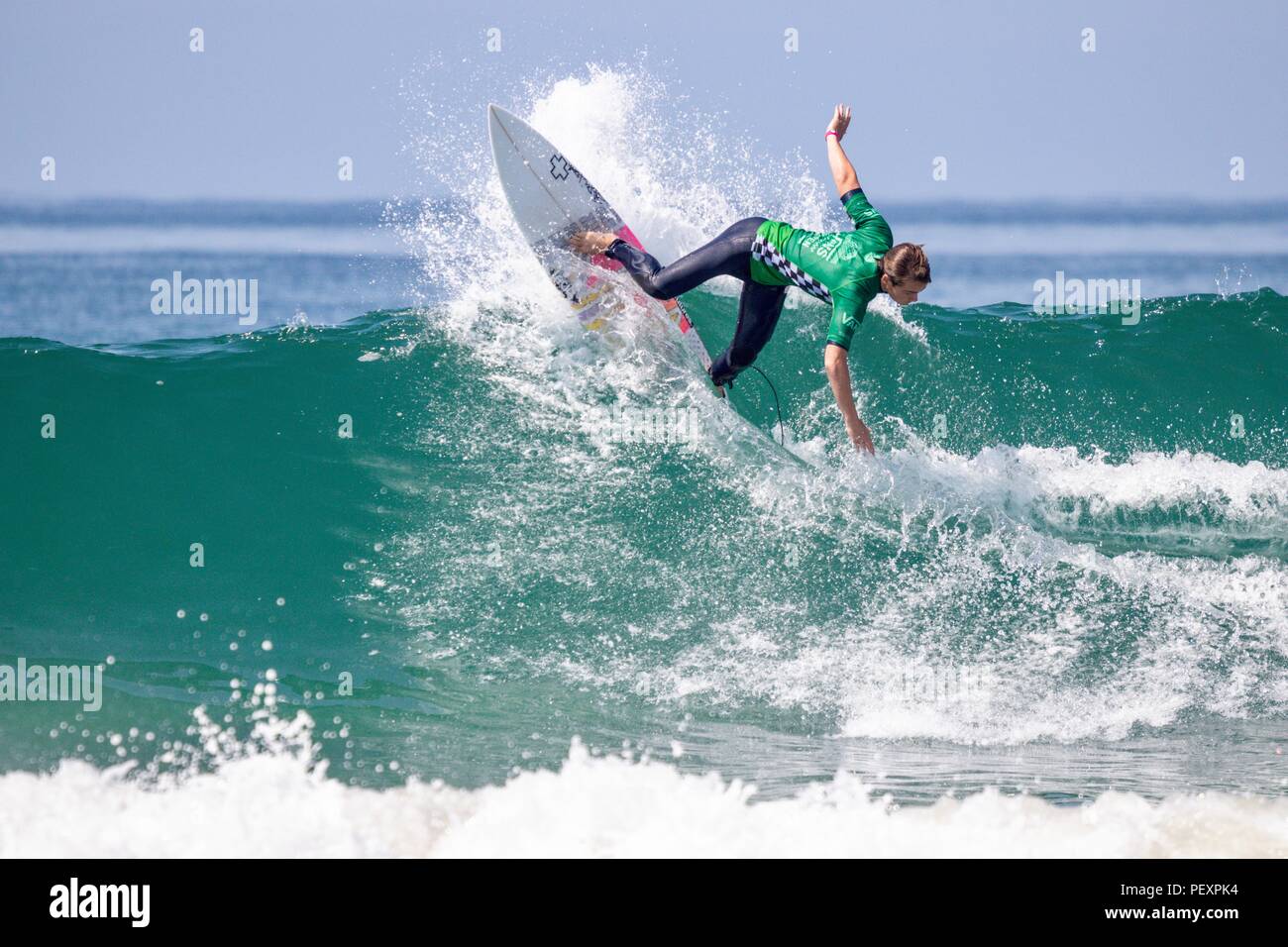 Tyler Gunter concurrentes dans l'US Open de surf 2018 Banque D'Images