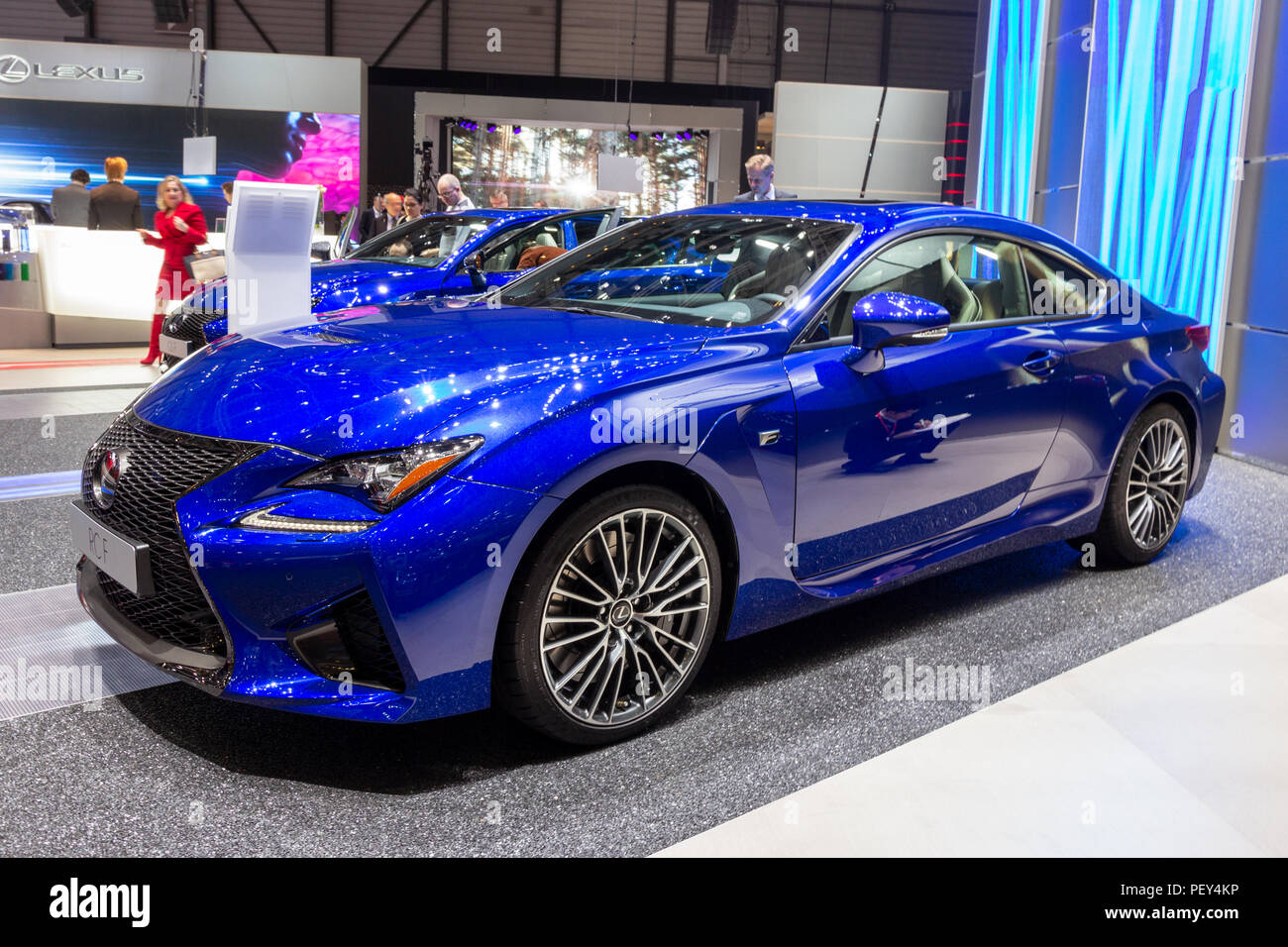 Genève, Suisse - 1 mars 2016 : Lexus RC F voiture coupé sport à l'honneur à la 86e Salon International de l'Automobile de Genève. Banque D'Images