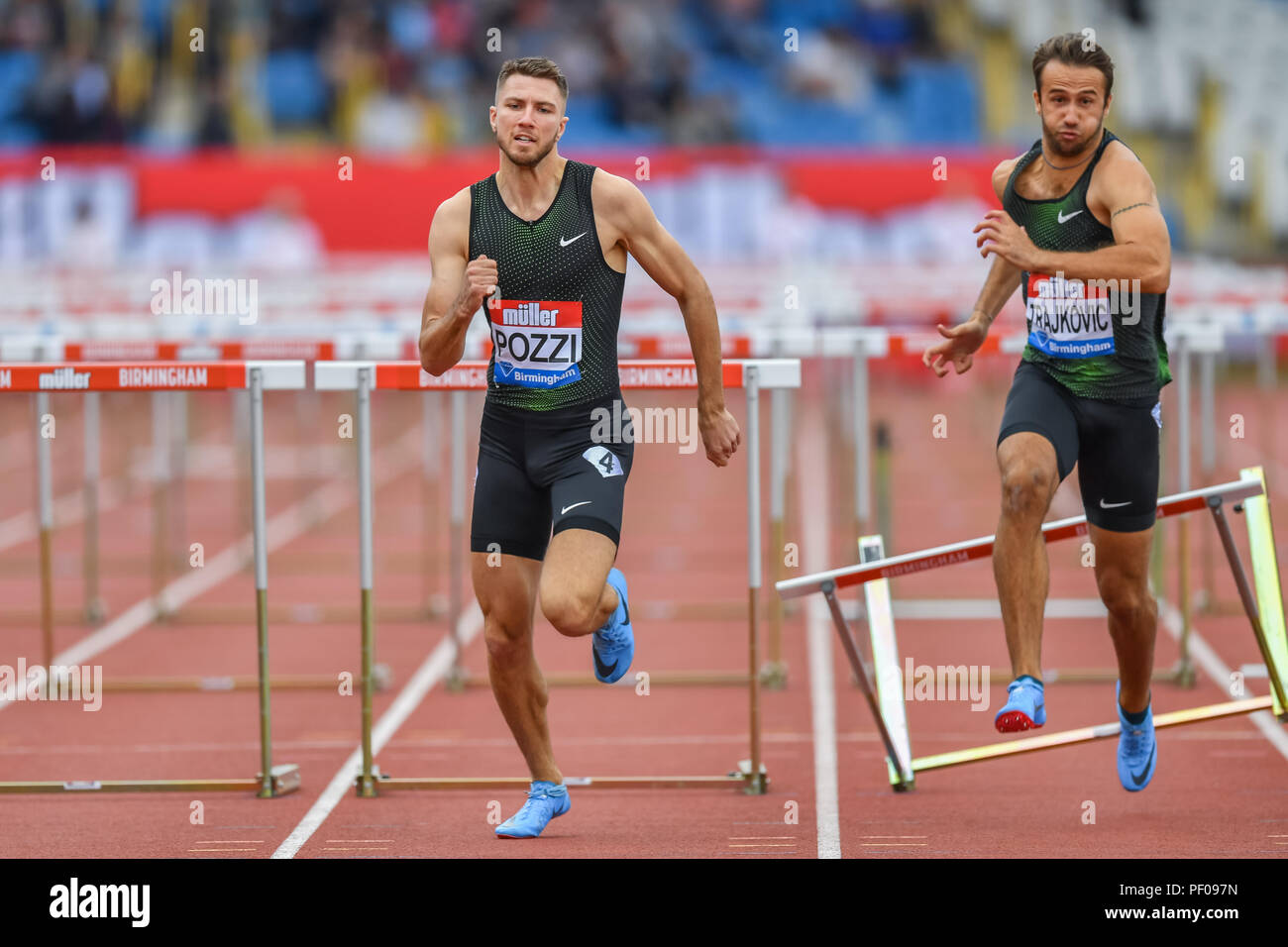 Birmingham, UK. 18 août 2018. Andrew Pozzi (GBR) et Milan Trajkovic (CYP) en 110m haies 1 2018 chaleur au cours de l'IAAF Diamond League - Birmingham au Alexander Stadium le Samedi, 18 août 2018. BIRMINGHAM, ANGLETERRE. Credit : Crédit : Wu G Taka Taka Wu/Alamy Live News Banque D'Images