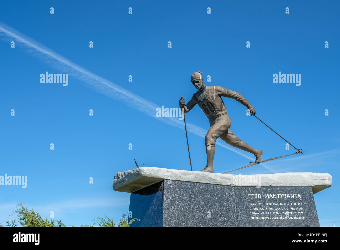 Statue de Eero Mäntyranta en Pello, Finlande. Banque D'Images