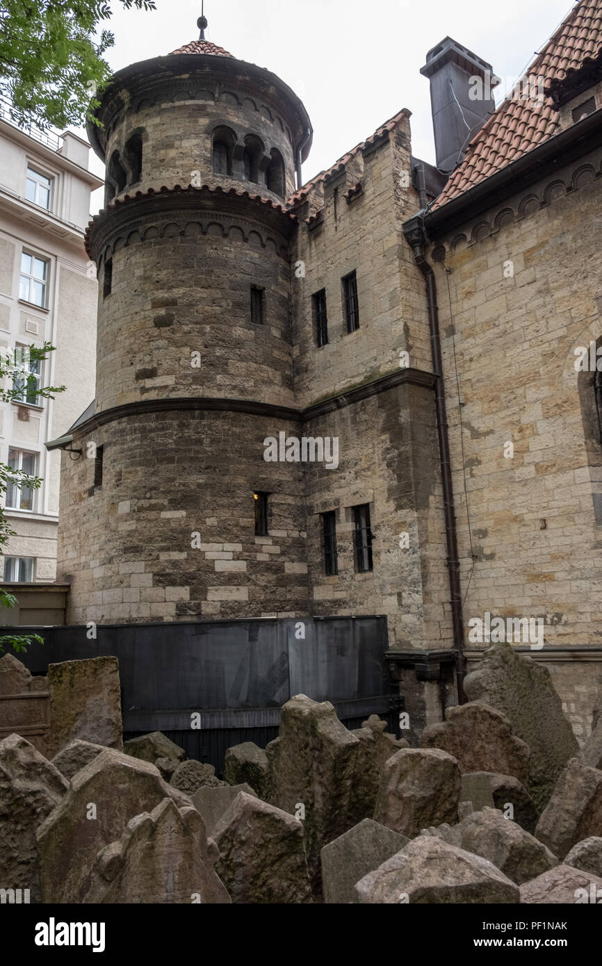 Le vieux cimetière juif de Prague, République tchèque. Banque D'Images