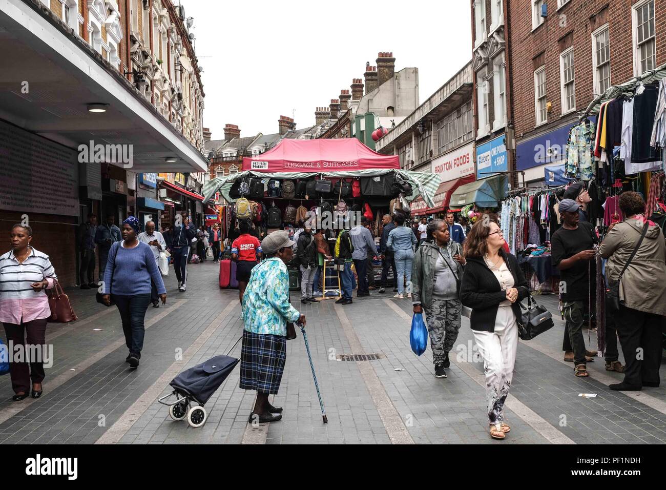 Brixton Street Market dans le sud de Londres Banque D'Images