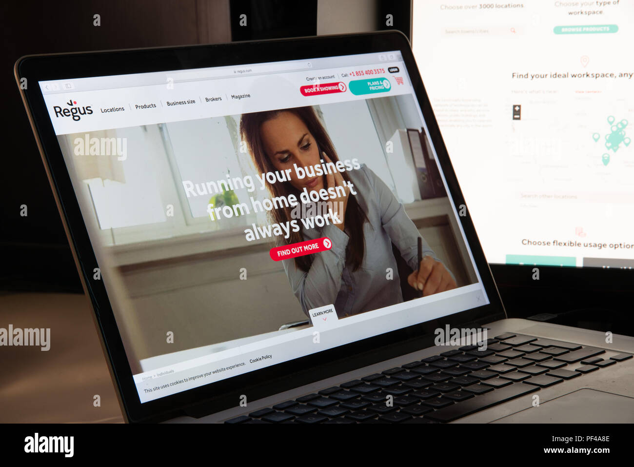 Milan, Italie - 15 août 2018 : Regus accueil du site. Logo Regus visible. Banque D'Images