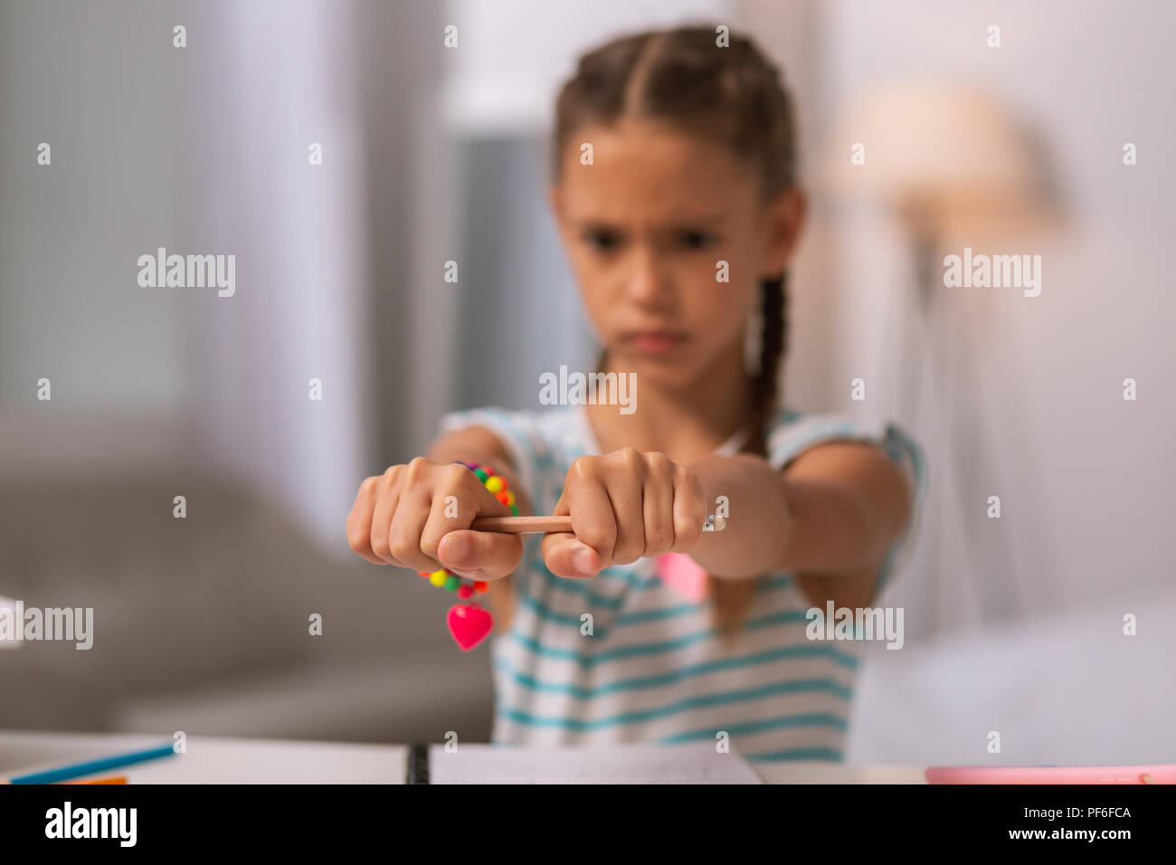 Focus sélectif d'un crayon est cassée Banque D'Images