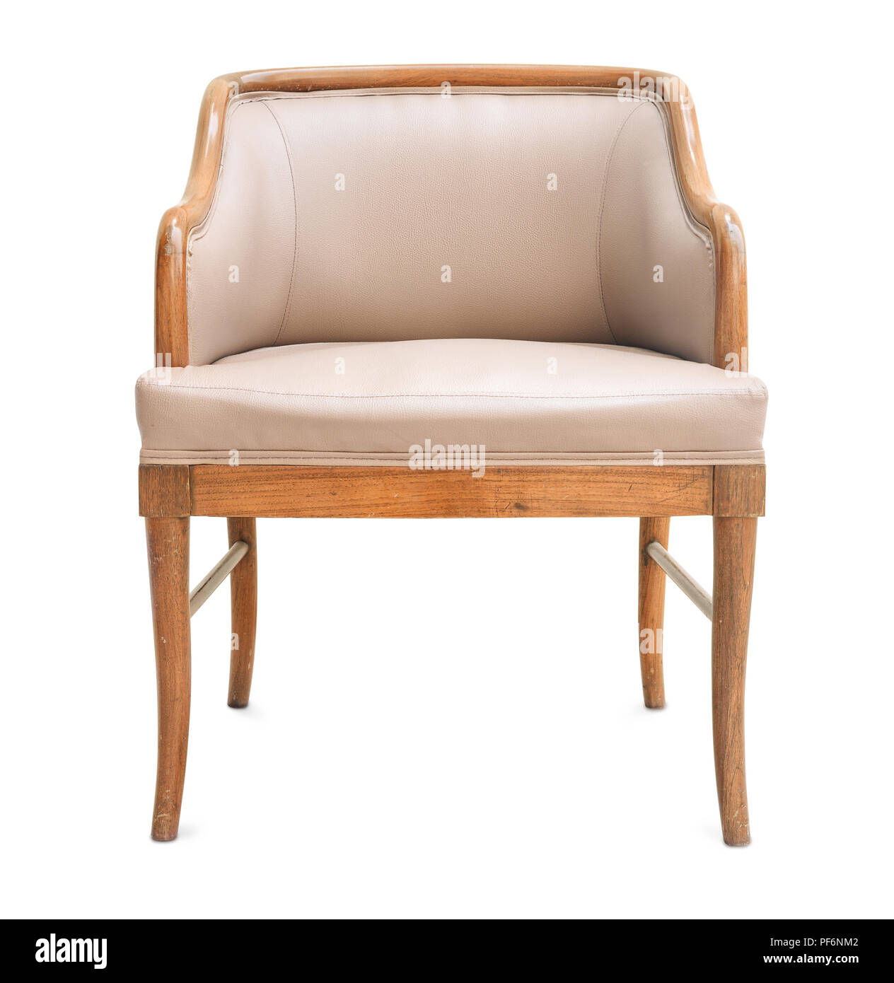 Vieux fauteuil en bois et cuir isolated on white Banque D'Images