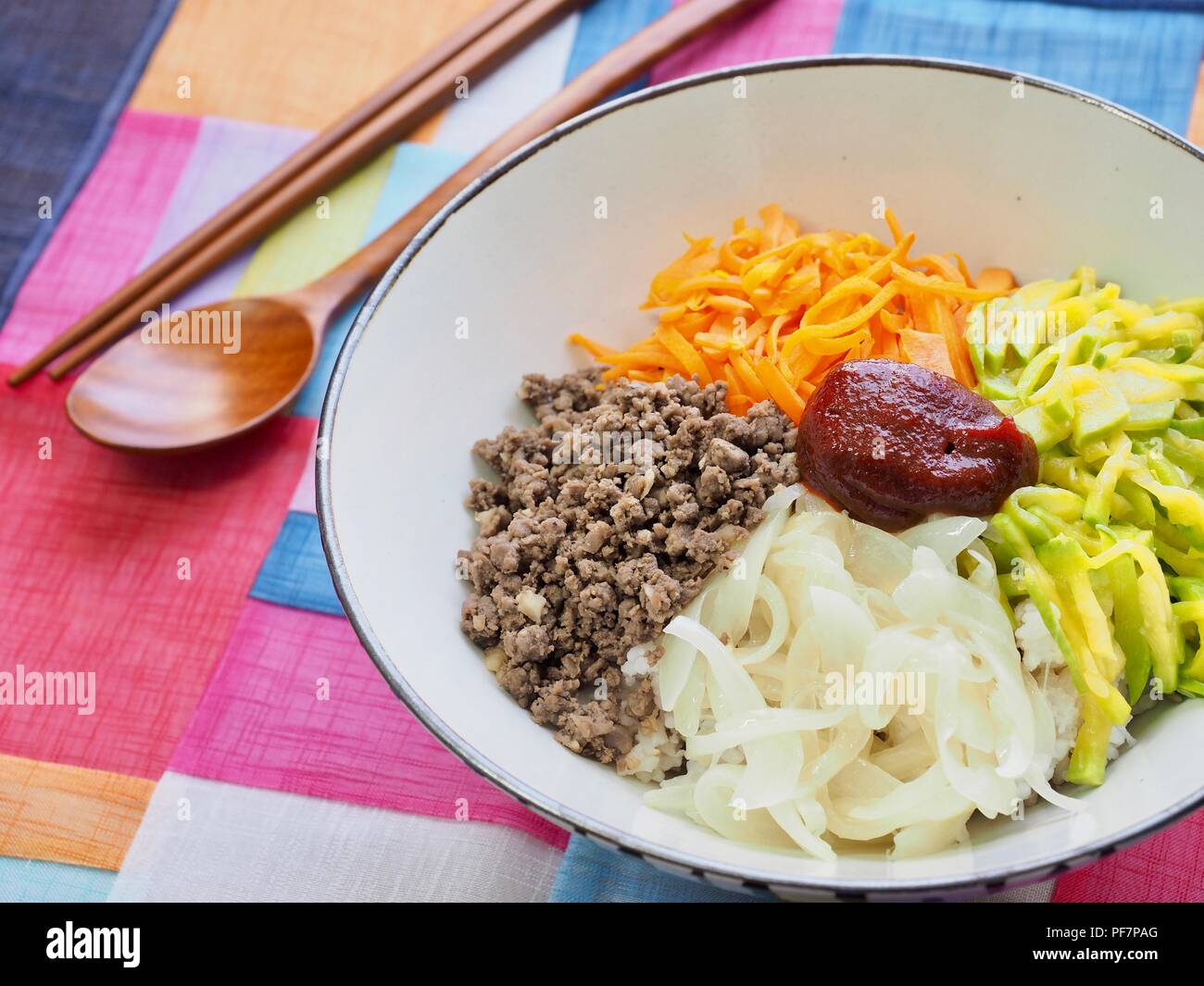 Boeuf et légumes aliments coréens bibimbap Banque D'Images