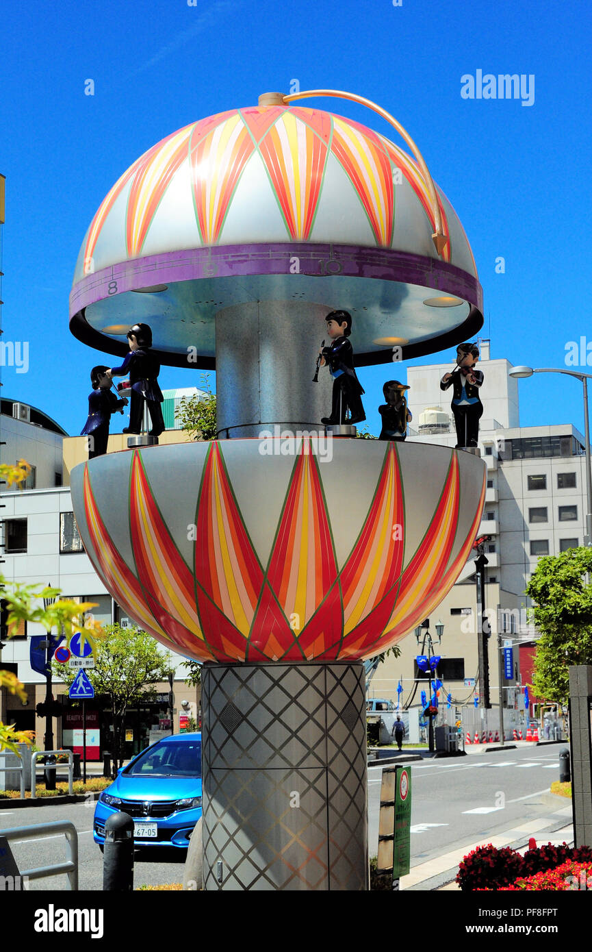 Dokei Karakuri dai de la ville de Matsumoto (tour de l'horloge d'amusement à jouer de la musique à toutes les heures) Banque D'Images