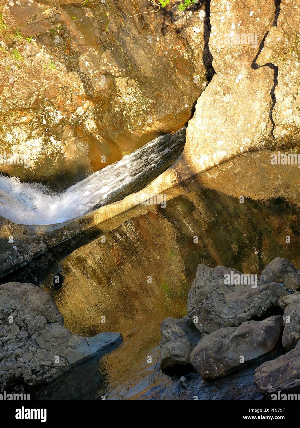 Conte de piscines, île de Skye, en Ecosse. Banque D'Images