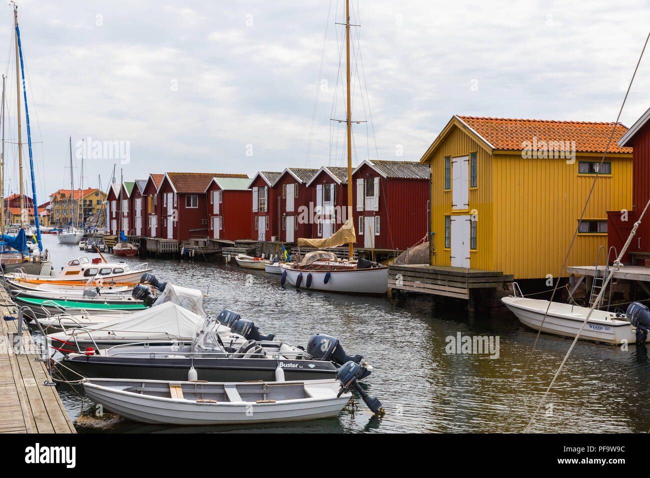 Smögen est une localité située dans le comté de Västra Götaland, en Suède. Il est l'un des quartiers les plus animés de la ville d'été de la côte occidentale de la Suède. Banque D'Images