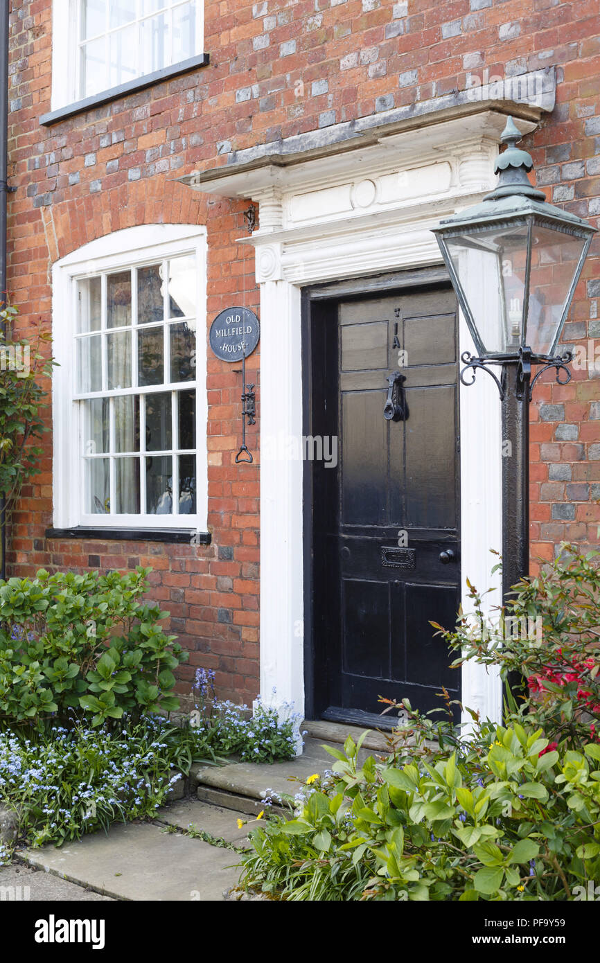 Typical british house Banque de photographies et d’images à haute