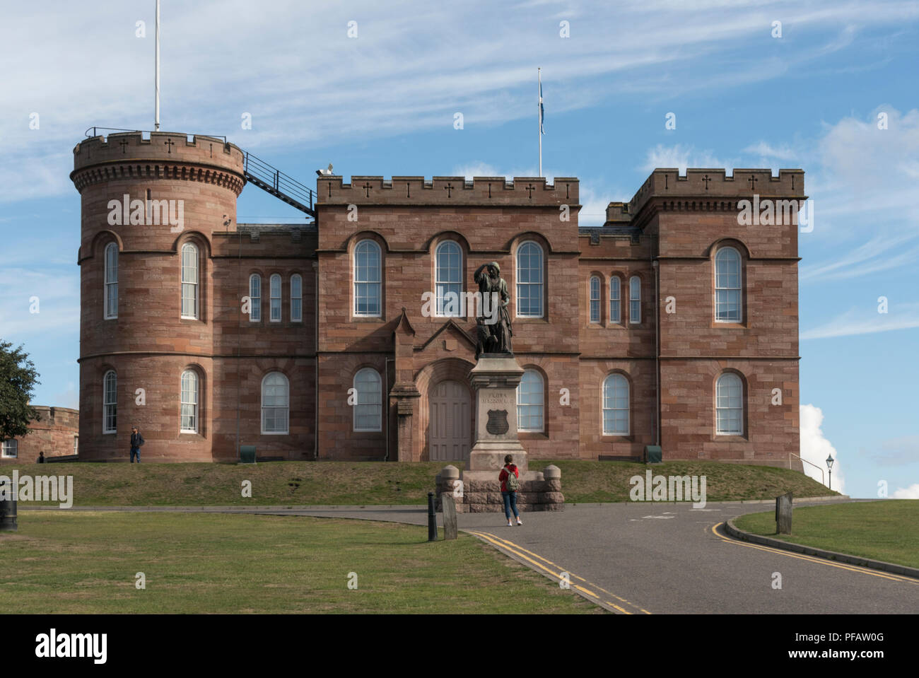 Le Château d'Inverness est un imposant édifice de grès à Inverness, Scotland, UK Banque D'Images