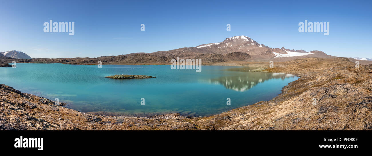 Vue de l'Signehamna, une baie naturelle et port dans Albert I Land à Spitsbergen, Svalbard, Norvège. Banque D'Images