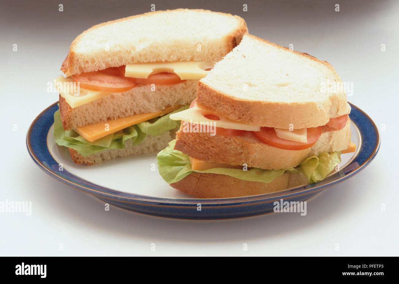 Un plateau de sandwichs. Banque D'Images