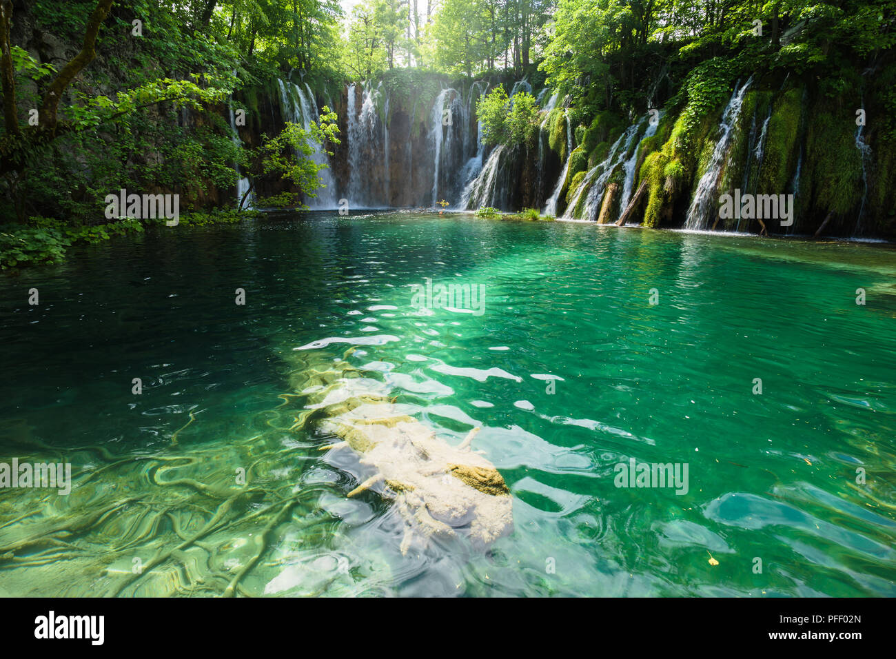Chutes d'eau à Plitvice Lakes National Park Banque D'Images