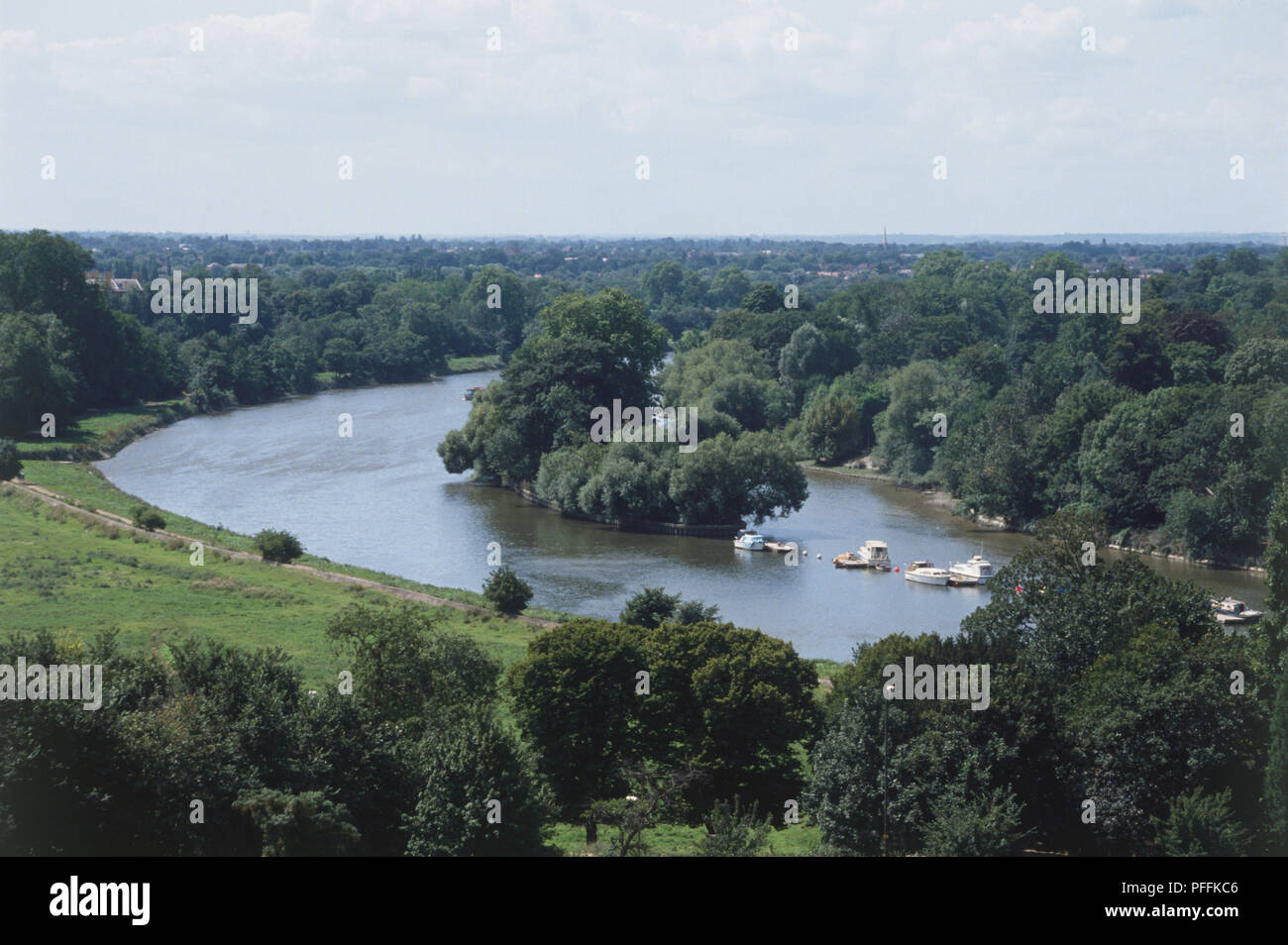 L'Angleterre, Londres, sur la Tamise de Richmond Hill. Banque D'Images