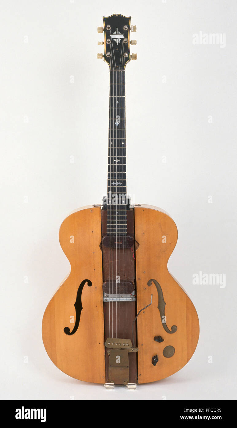 Gibson Les Paul Log, guitare électrique, fin des années 1930, vue de face  Photo Stock - Alamy