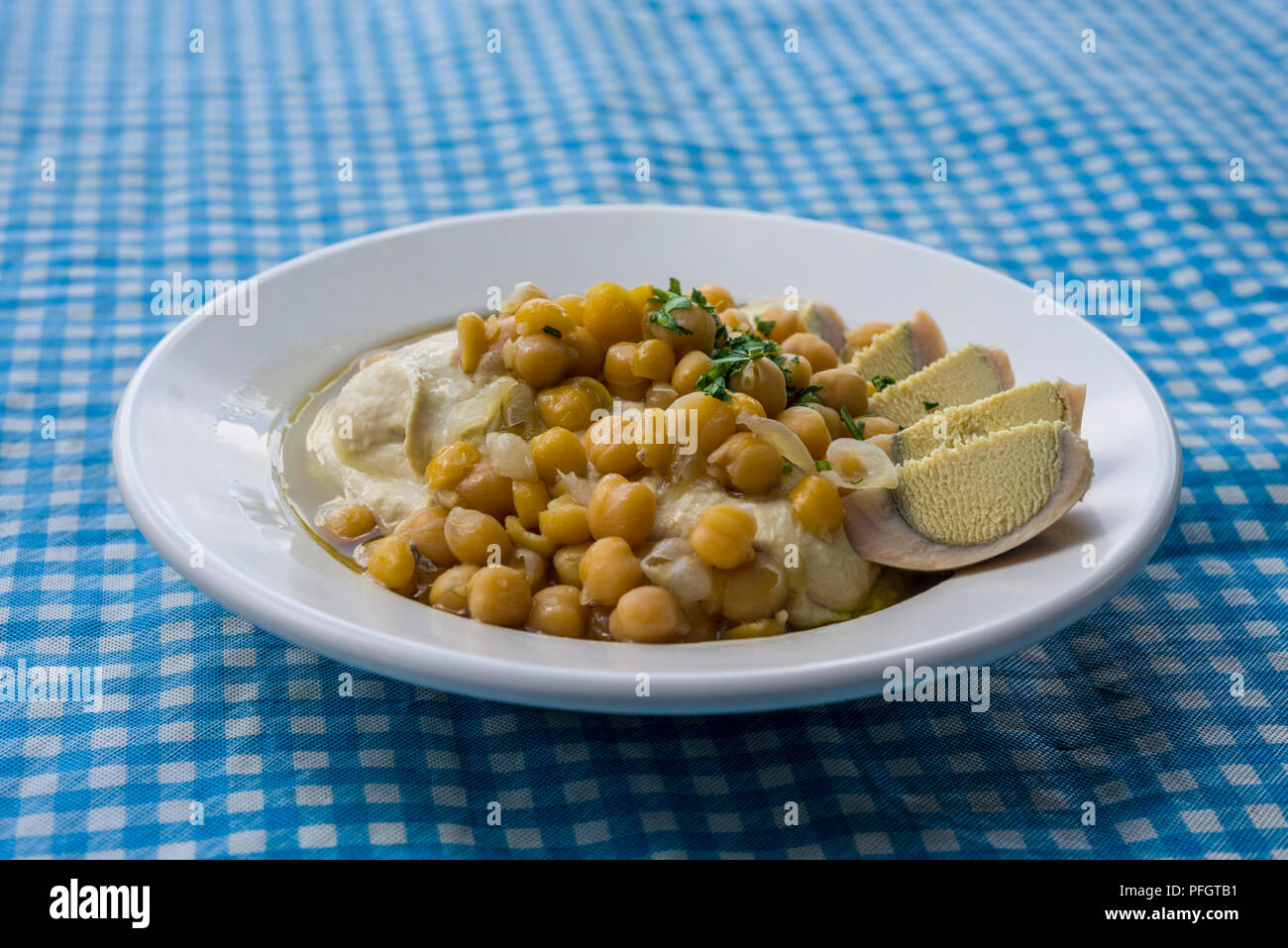 L'hoummos avec de l'huile d'olive Banque D'Images
