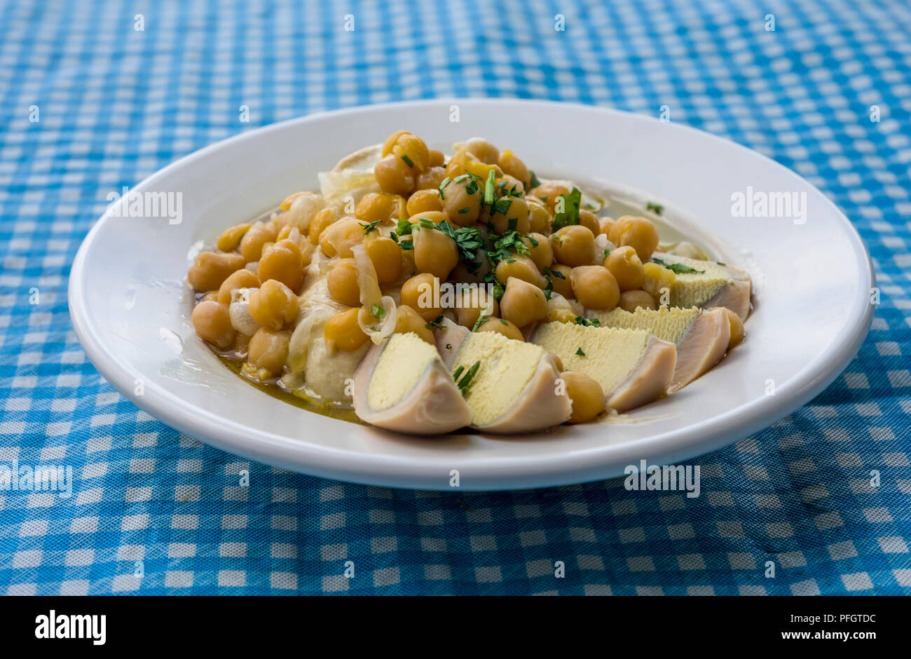 L'hoummos avec de l'huile d'olive Banque D'Images