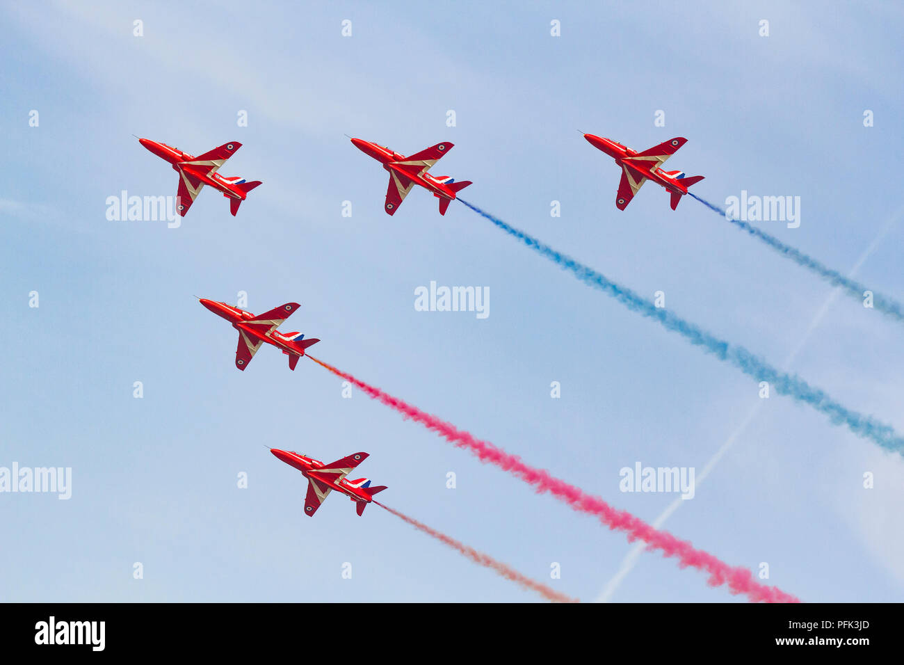 Les flèches rouges de la Royal Air Force l'affichage de la scène de l'équipe de voltige aérienne à Blackpool Banque D'Images