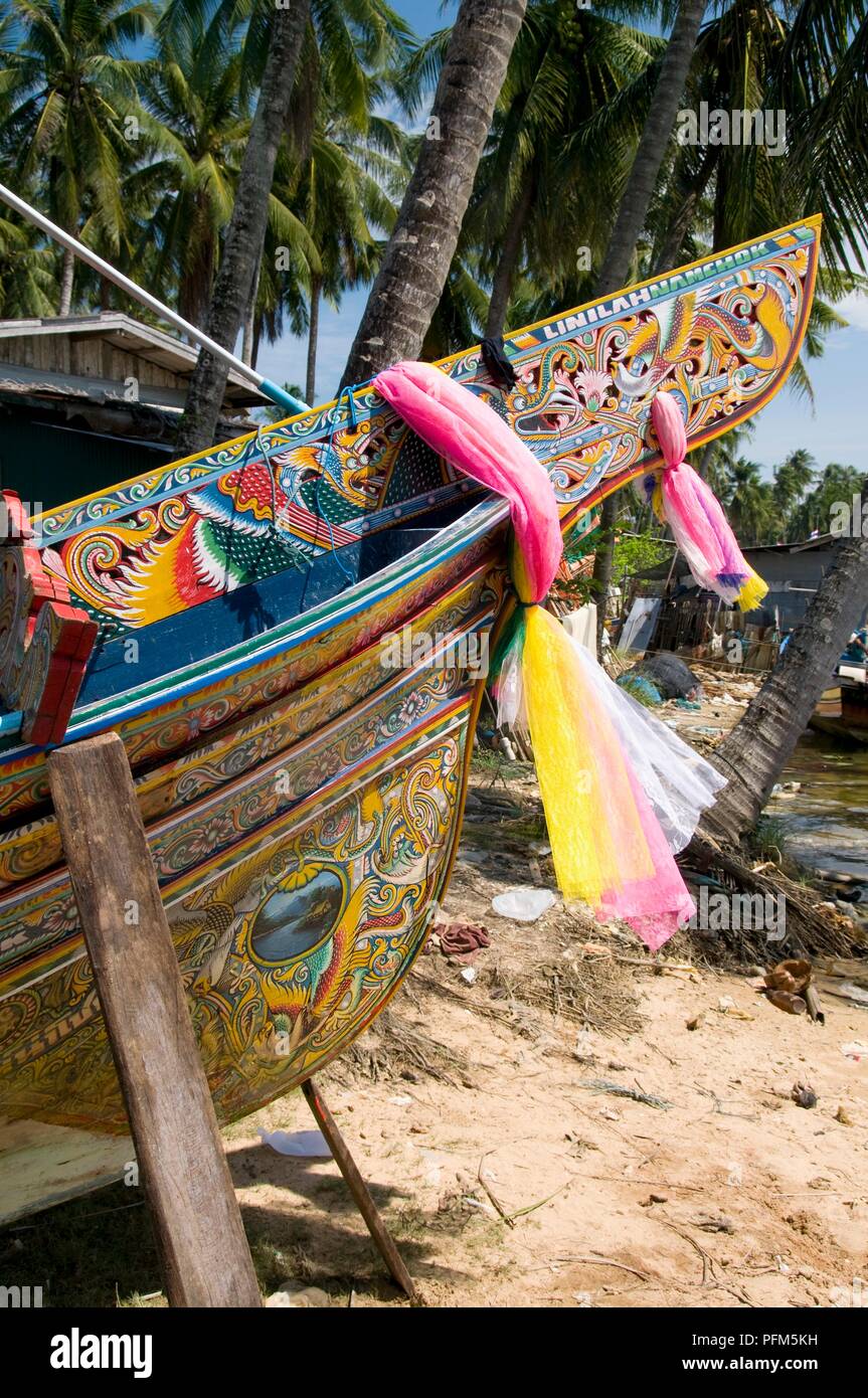 La Thaïlande, Saiburi, peint en proue d'un bateau kolae, close-up Banque D'Images