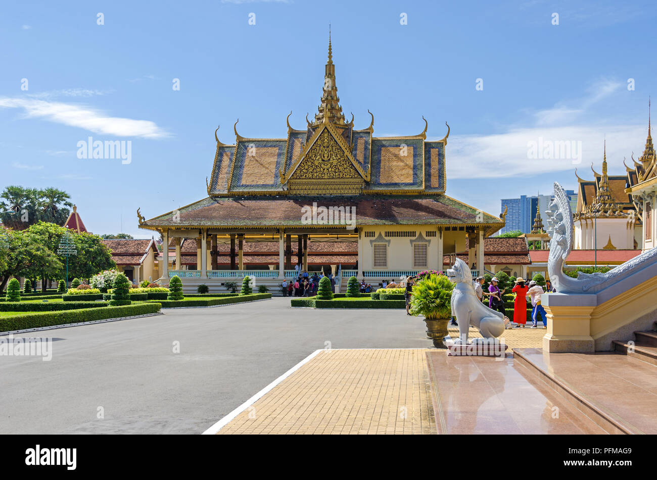 Phnom Penh, Cambodge - 8 Avril, 2018 : Phochani Pavilion (salle de danse ou Dance Theatre) du Palais Royal, actuellement utilisé pour les réceptions Royales Banque D'Images