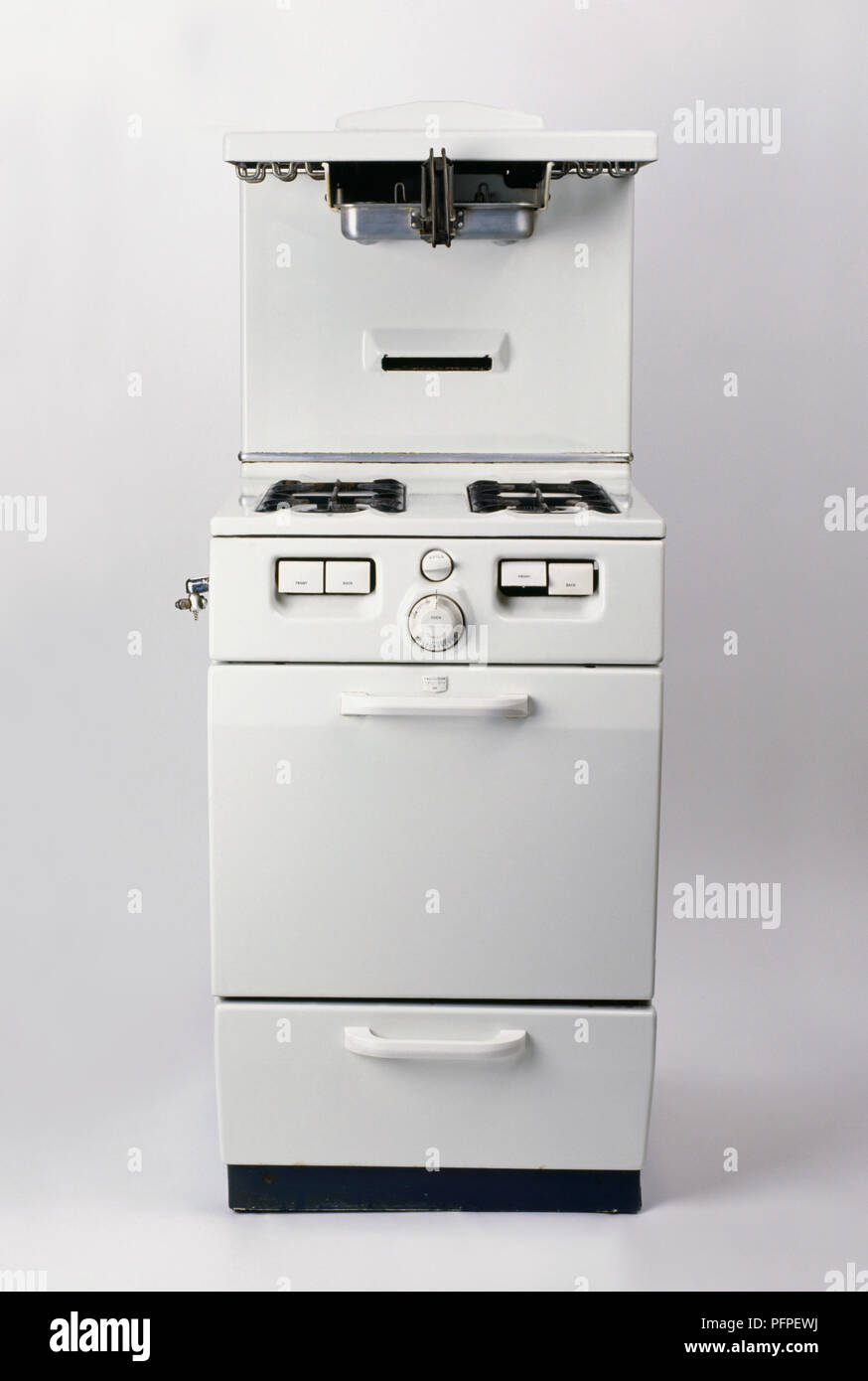 1950 white cuisinière à gaz Banque D'Images