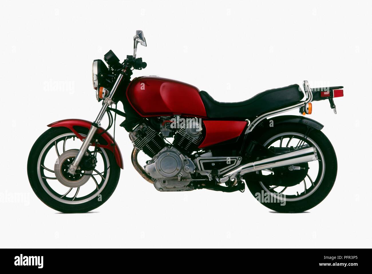 Moto YAMAHA XV 920, side view Photo Stock - Alamy