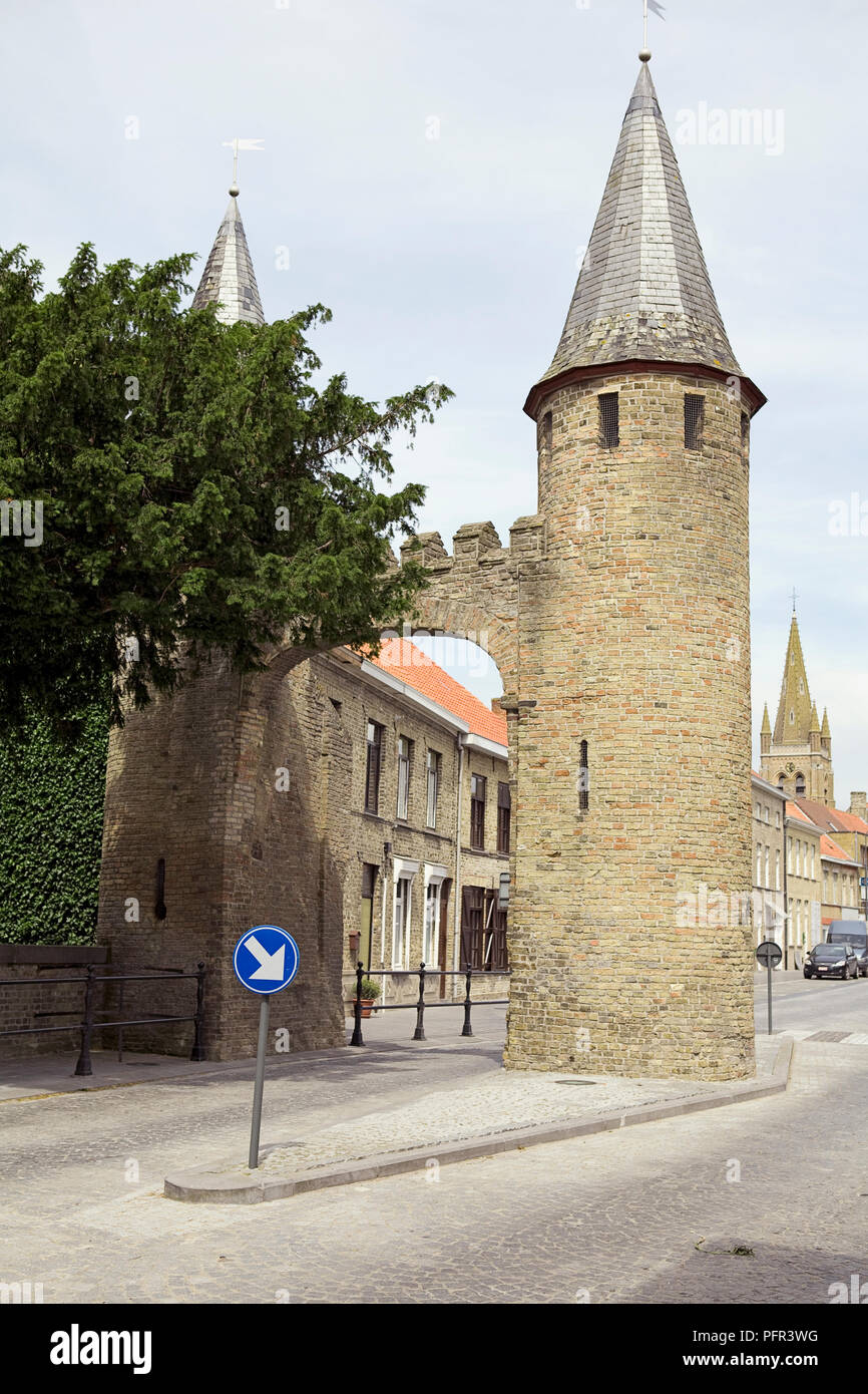 La Belgique, la Flandre, le Westpoort, ancienne porte de la ville Banque D'Images