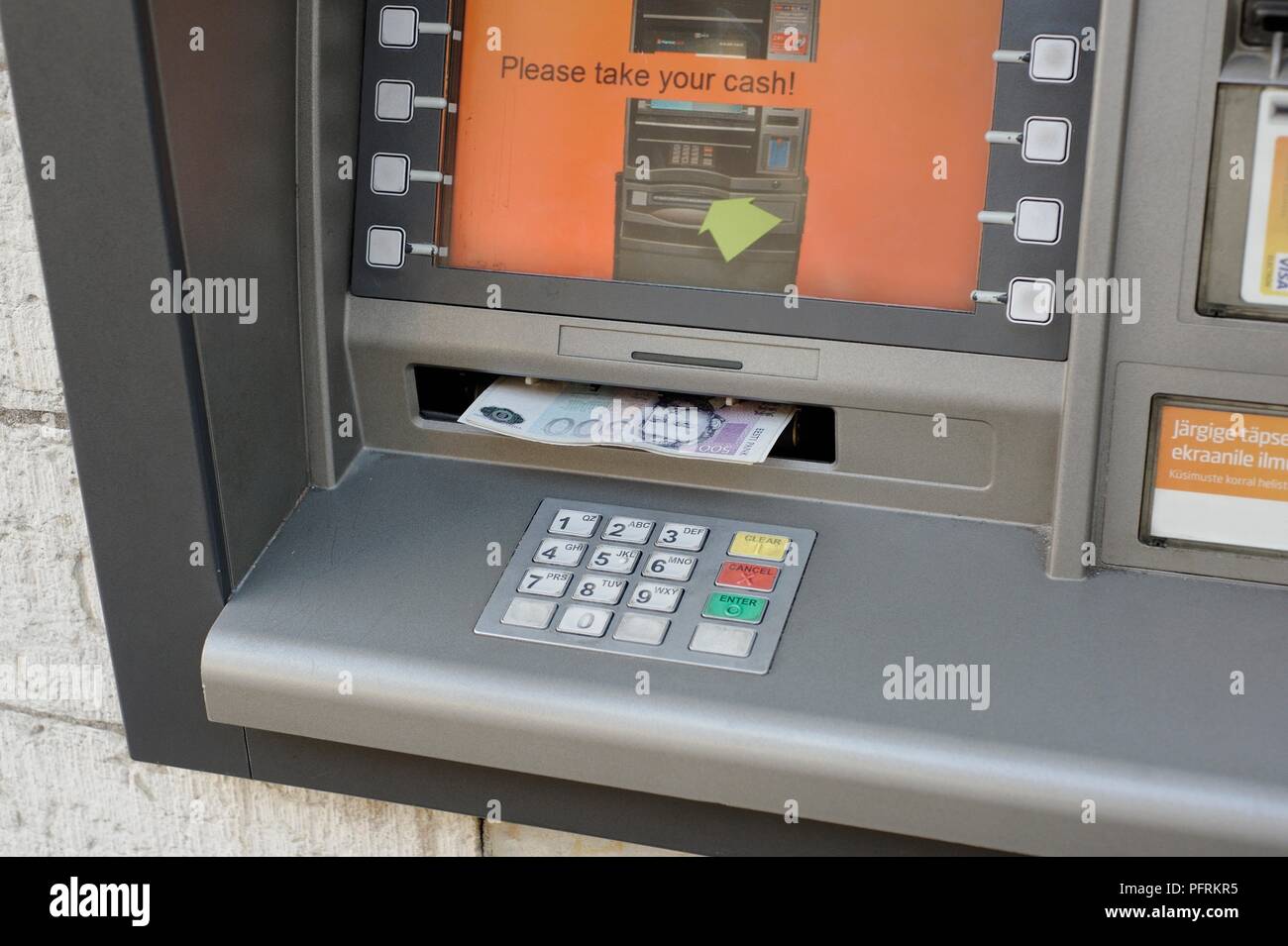 L'Estonie, Tallinn, distributeur de billet de Banque D'Images