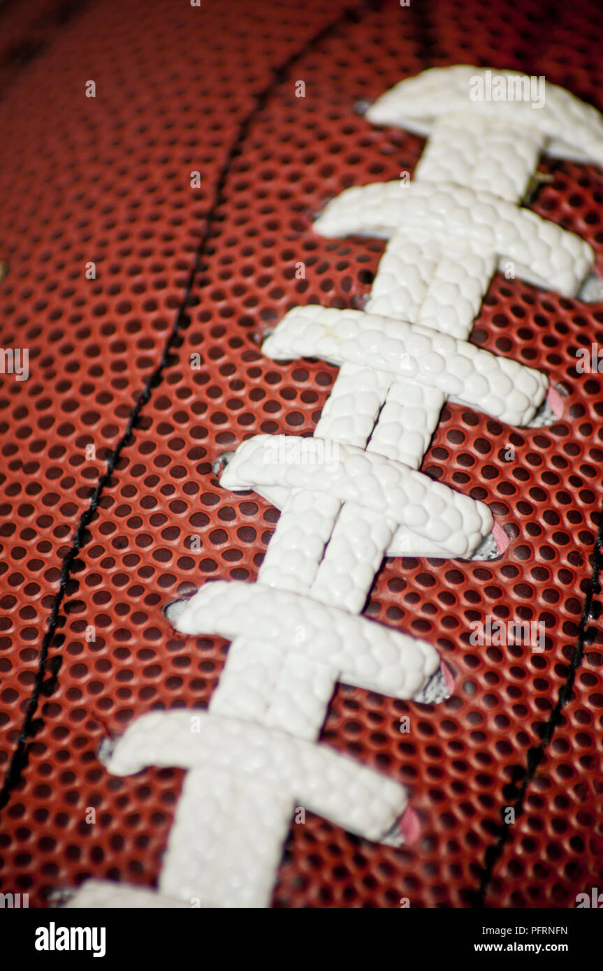 Football américain, close-up de lacets Banque D'Images