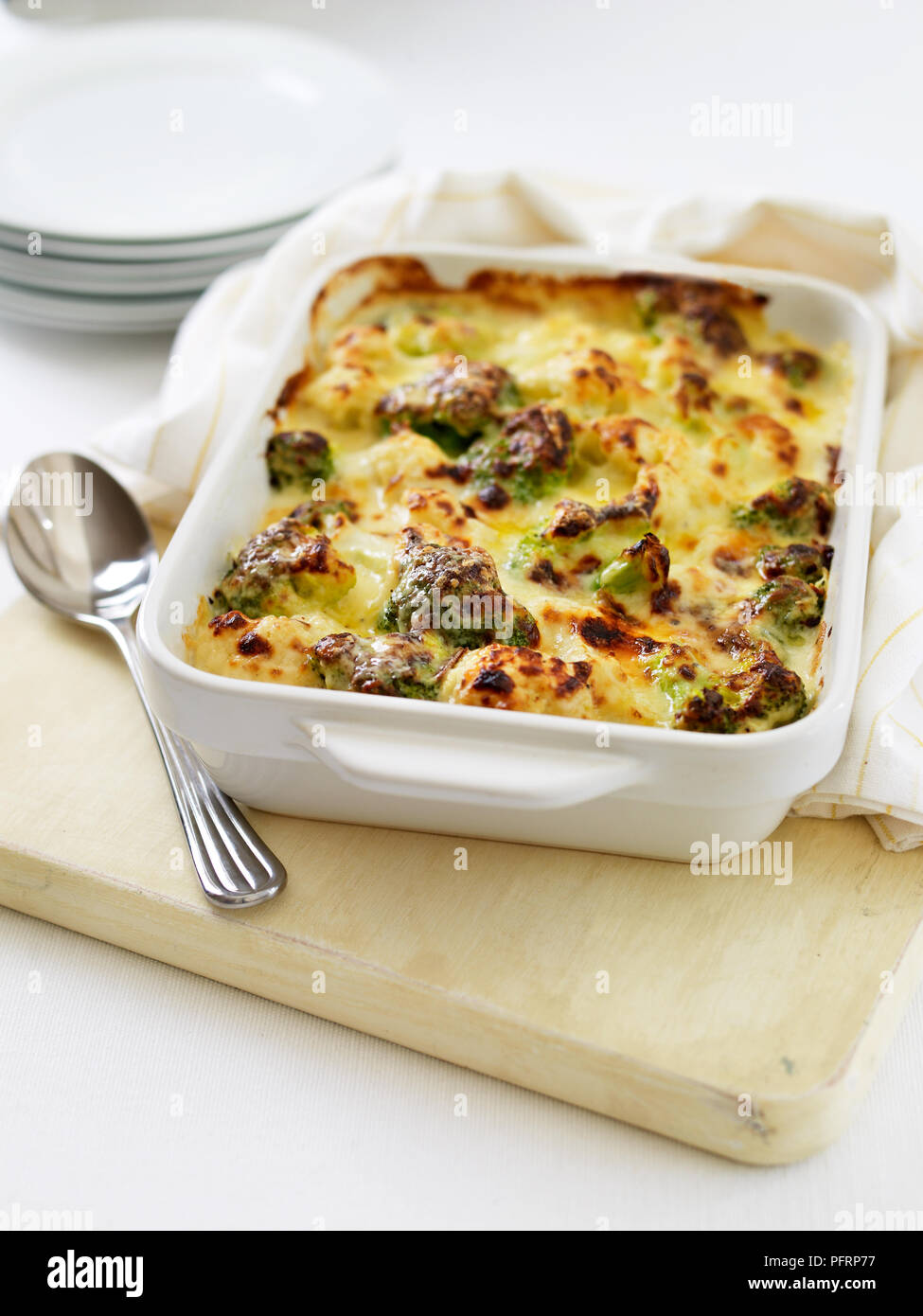 Gratin de chou-fleur et brocoli Banque D'Images