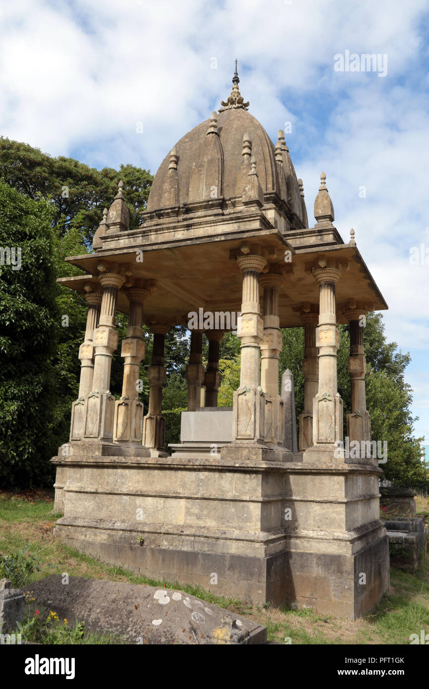 La tombe de Raja Rammohun Roy d'Arnos Vale Cemetery, Brislington Bristol England UK Banque D'Images