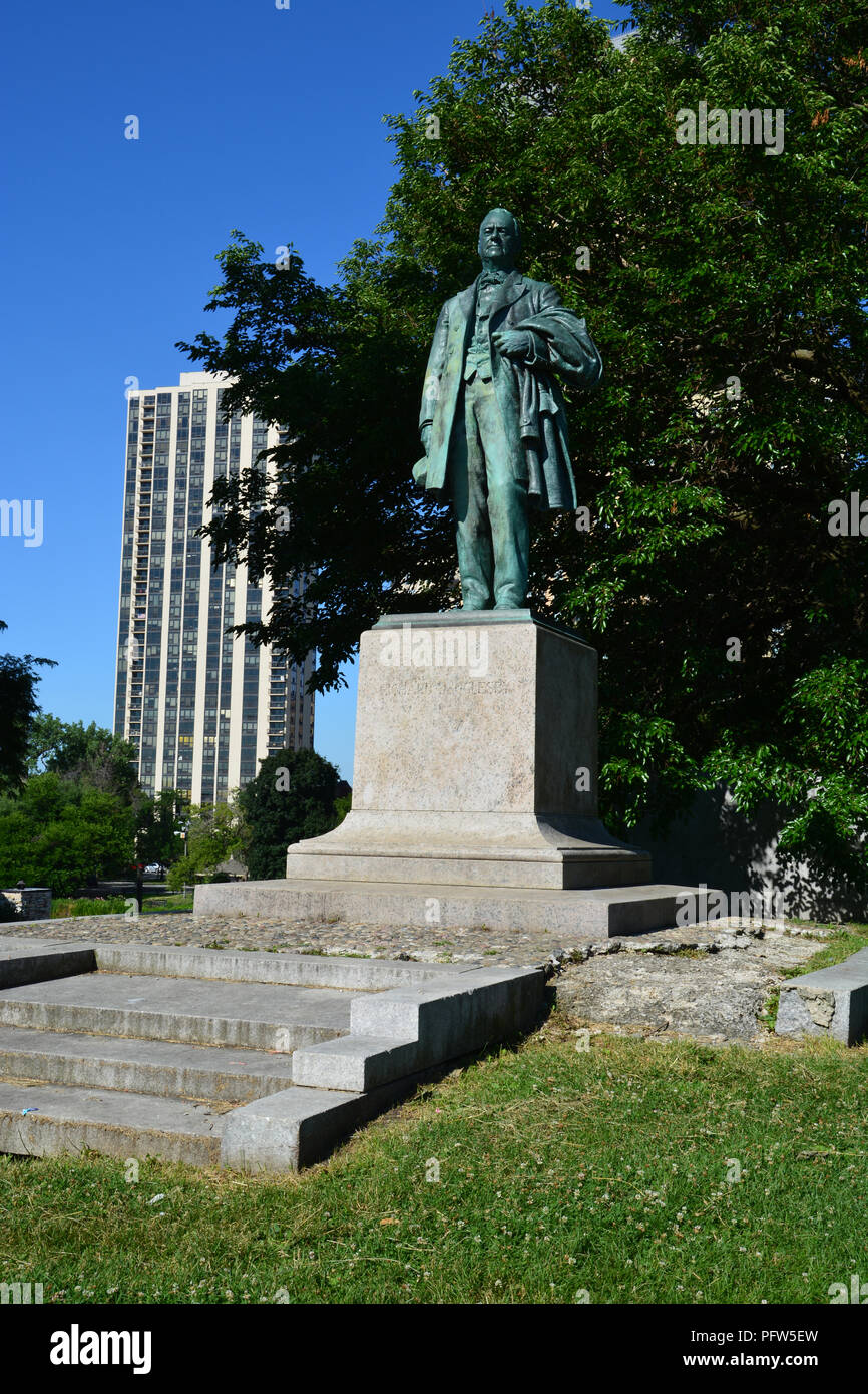 Le Lincoln Park, monument de Chicago, surmonté et oublié, de Richard J. Oglesby, 14e gouverneur de l'Illinois, par le sculpteur Leonard Crunelle. Banque D'Images