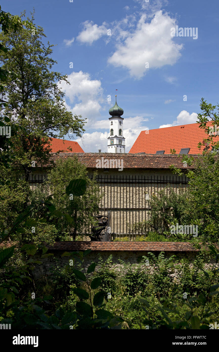 Le trompettiste Blaserturm (tour) et la haute-ville, mur, Isny, Bade-Wurtemberg, Allemagne Allgaeu Banque D'Images