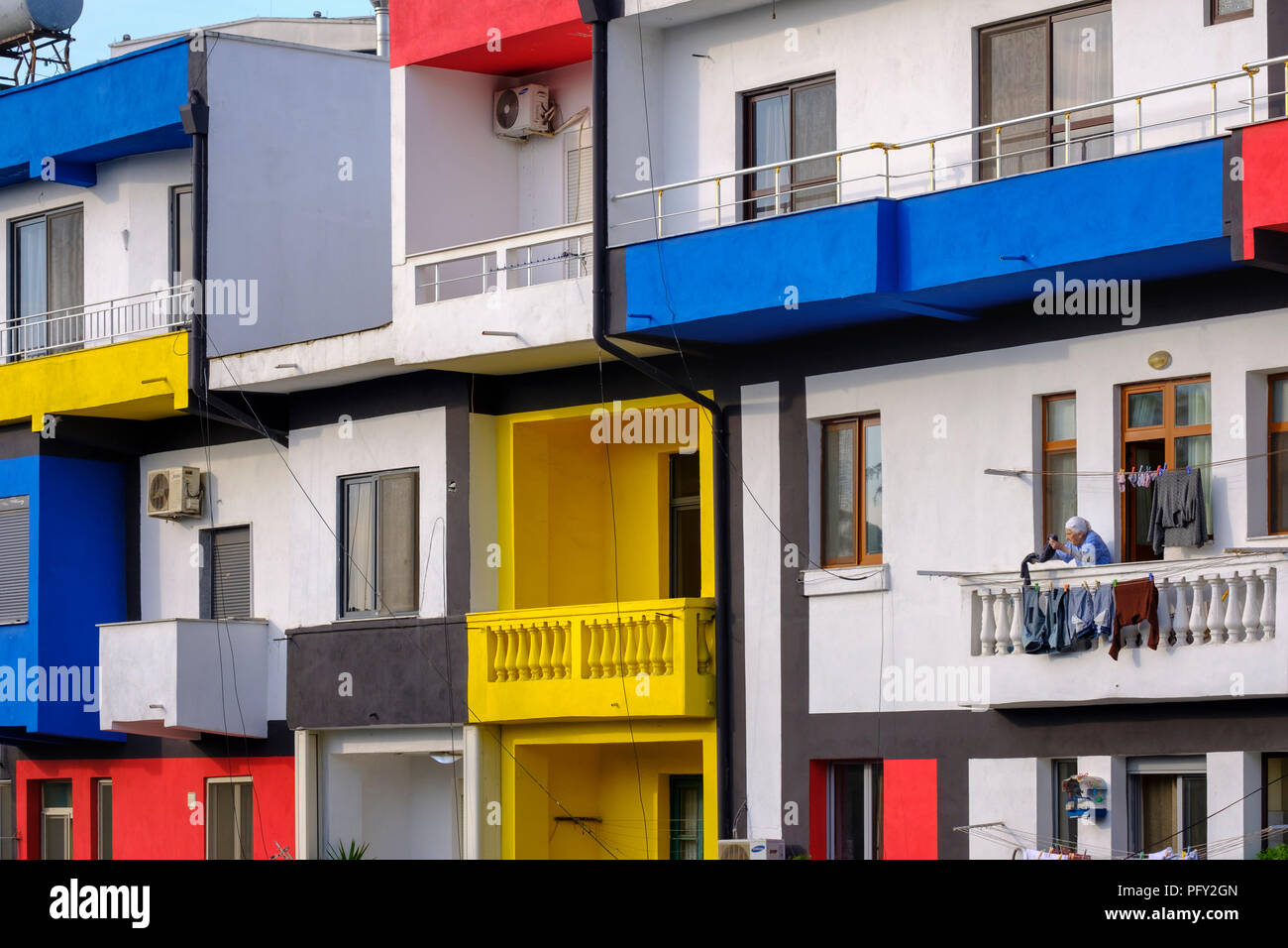Façade de maison coloré, Durres, Albanie, Durrës Banque D'Images
