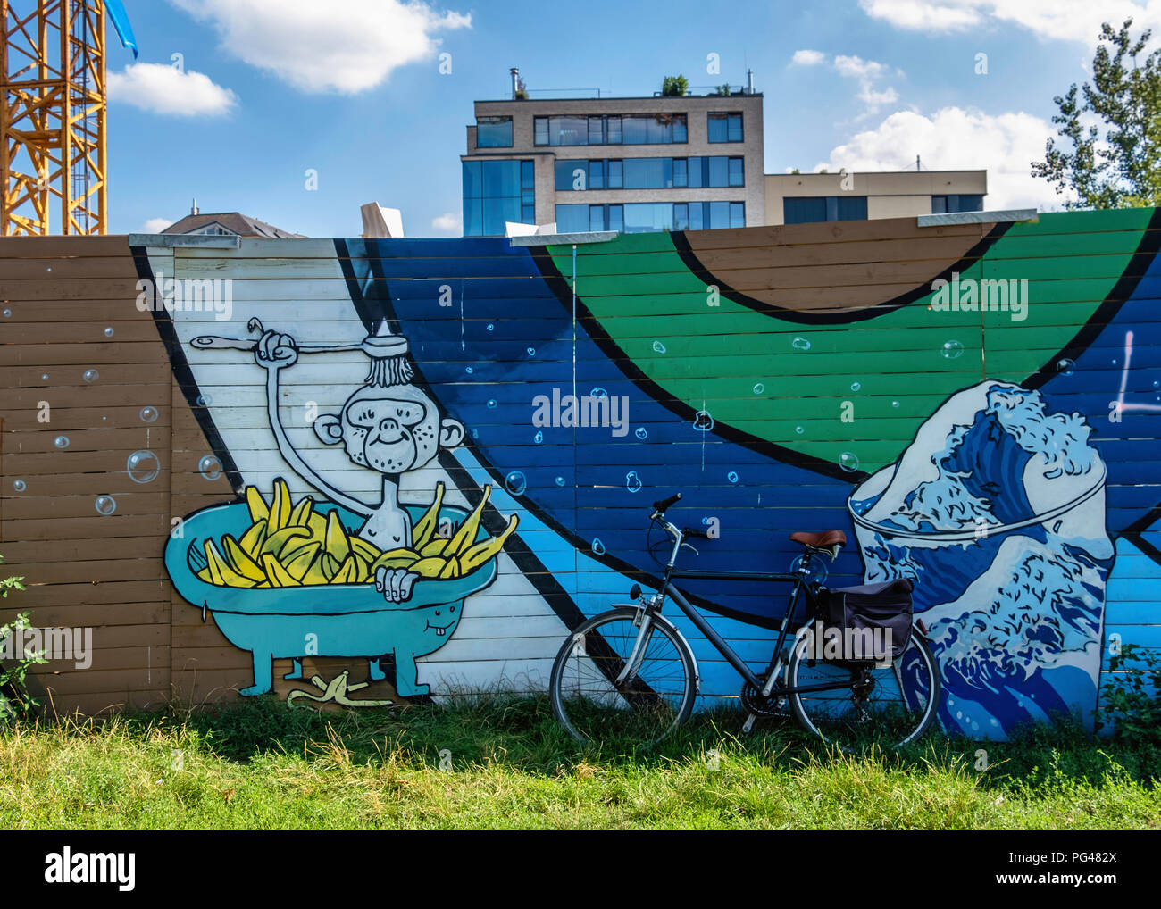 Berlin Mauer Park. Le point d'entrée d'un tunnel-boring machine c'est le creusement d'une 650 Mètres de long canal d'entreposage des déchets de l'eau dans le parc Banque D'Images