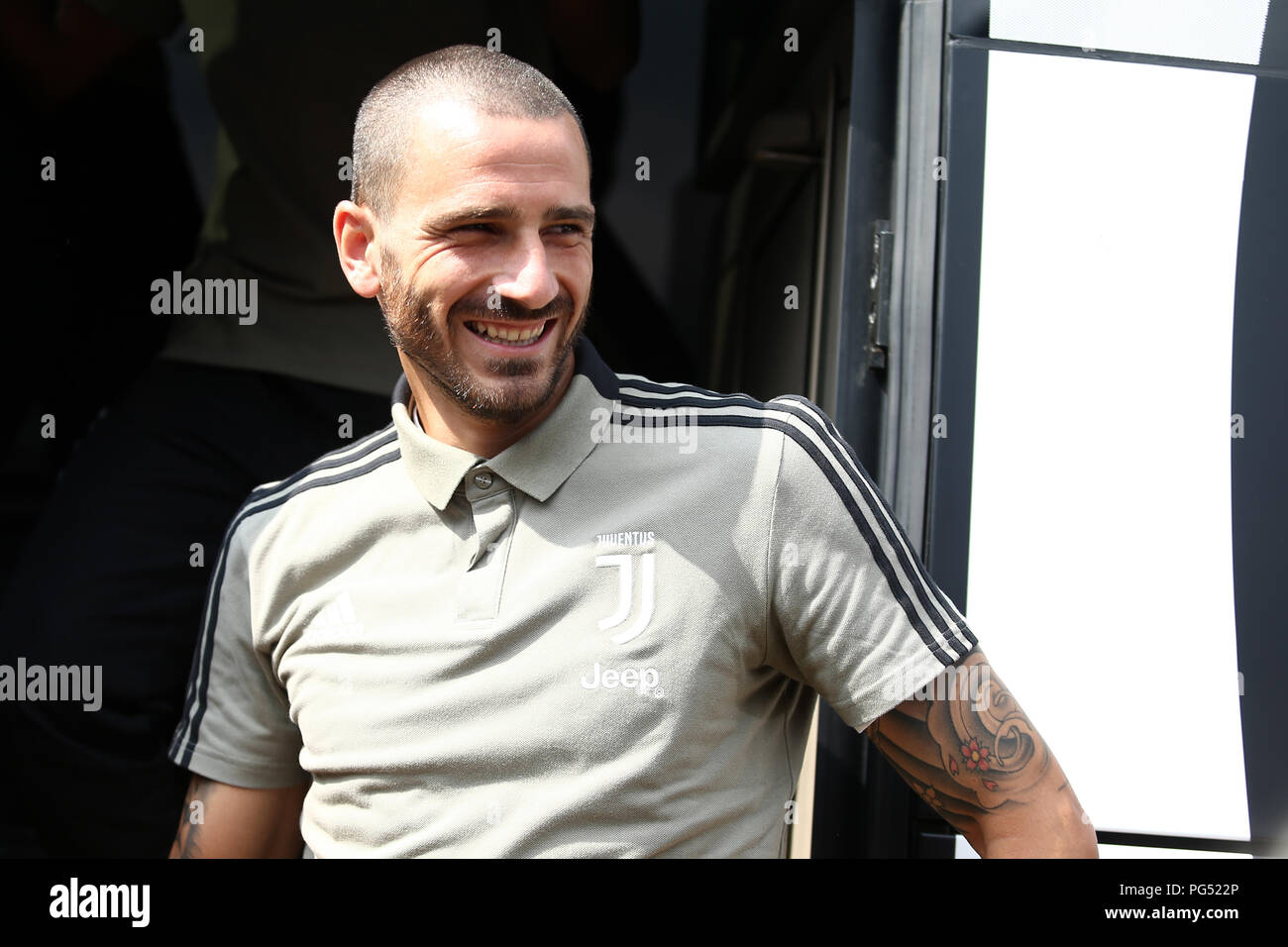 Leonardo Bonucci de la Juventus cherche sur avant le match amical de pré-saison entre A et B. La Juventus Juventus Banque D'Images