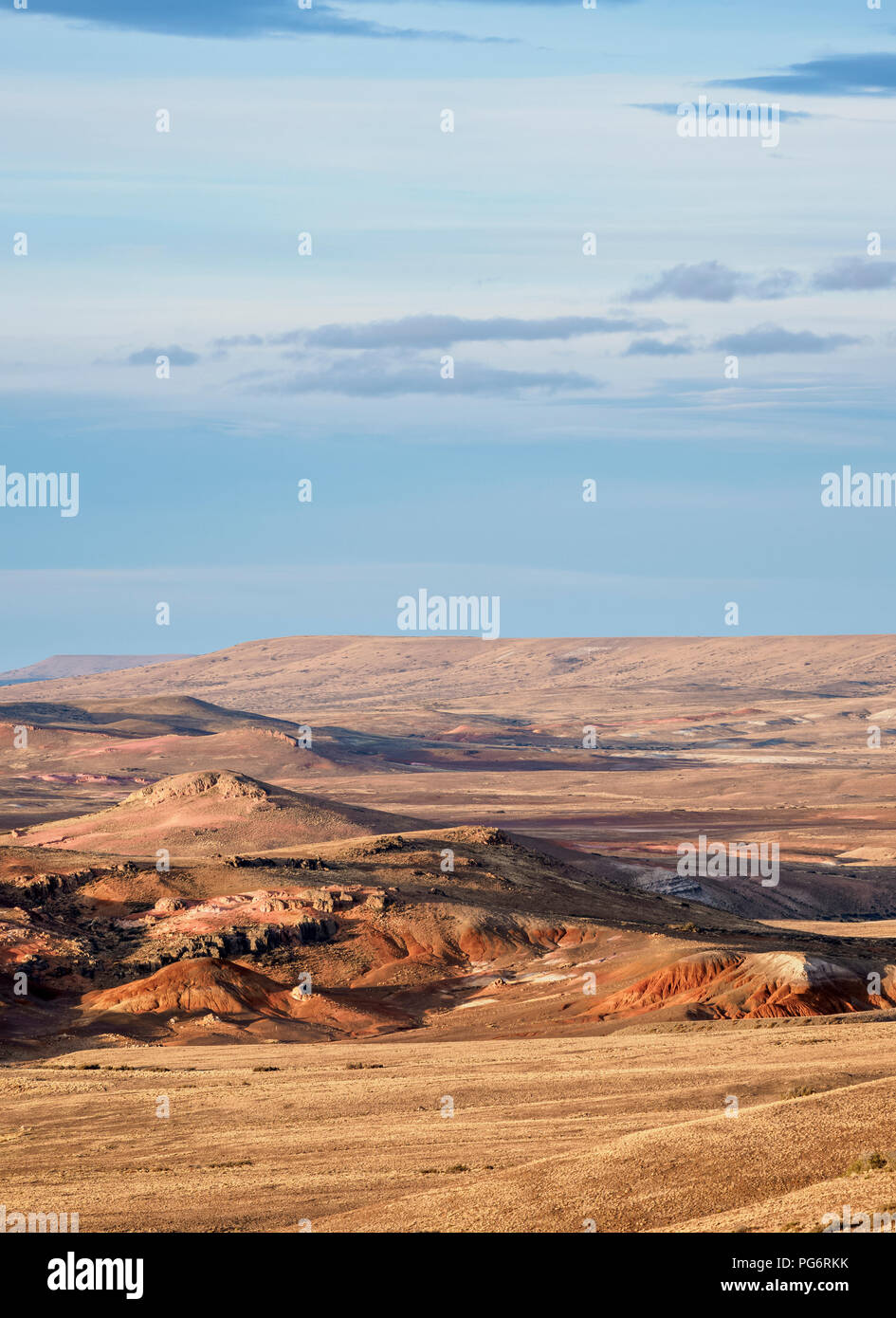 Paysage vu de Ruta 40 près de la ville de Perito Moreno, province de Santa Cruz, Patagonie, Argentine Banque D'Images