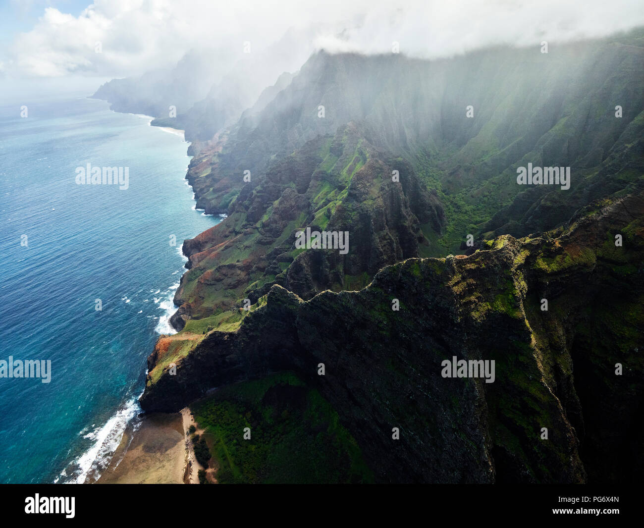 USA, Hawaii, Kauai, Côte de Na Pali, vue aérienne Banque D'Images